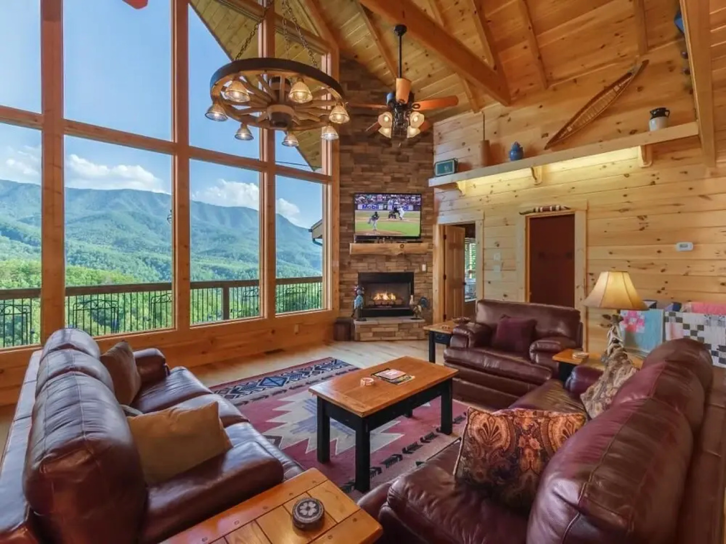 Cloud Dancer II 3 Bedroom Home with Hot Tub