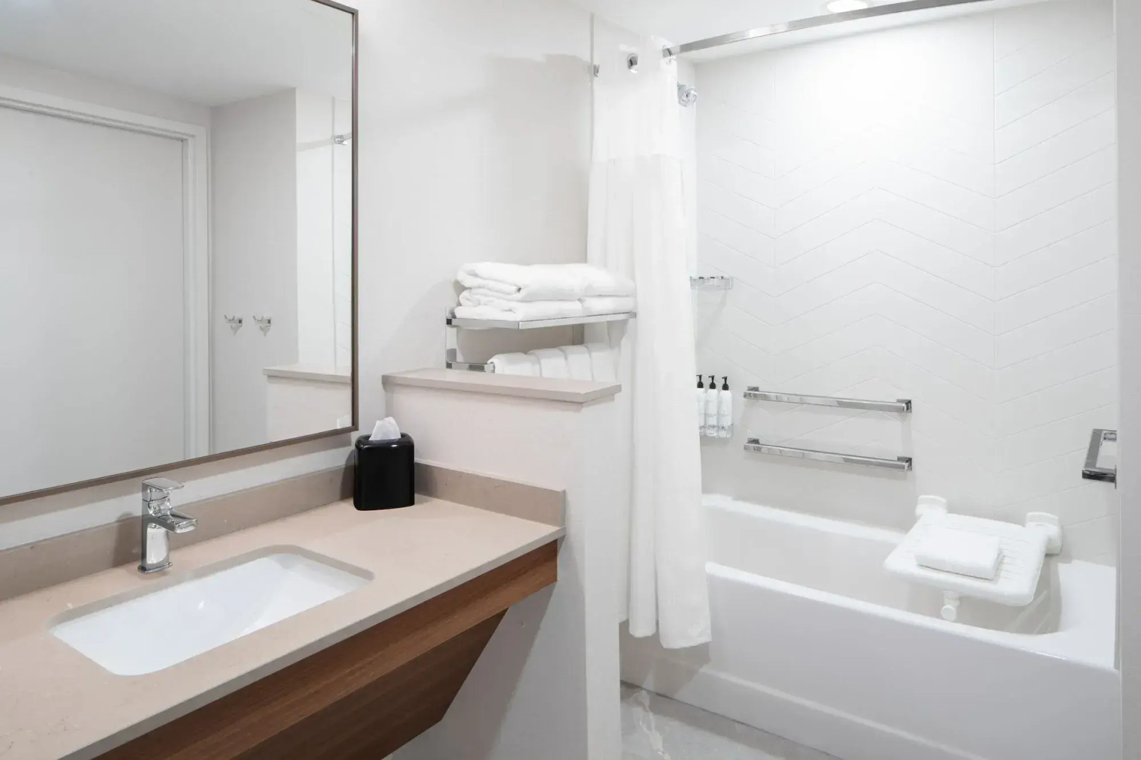 Fairfield by Marriott Inn & Suites Whitsett Greensboro East