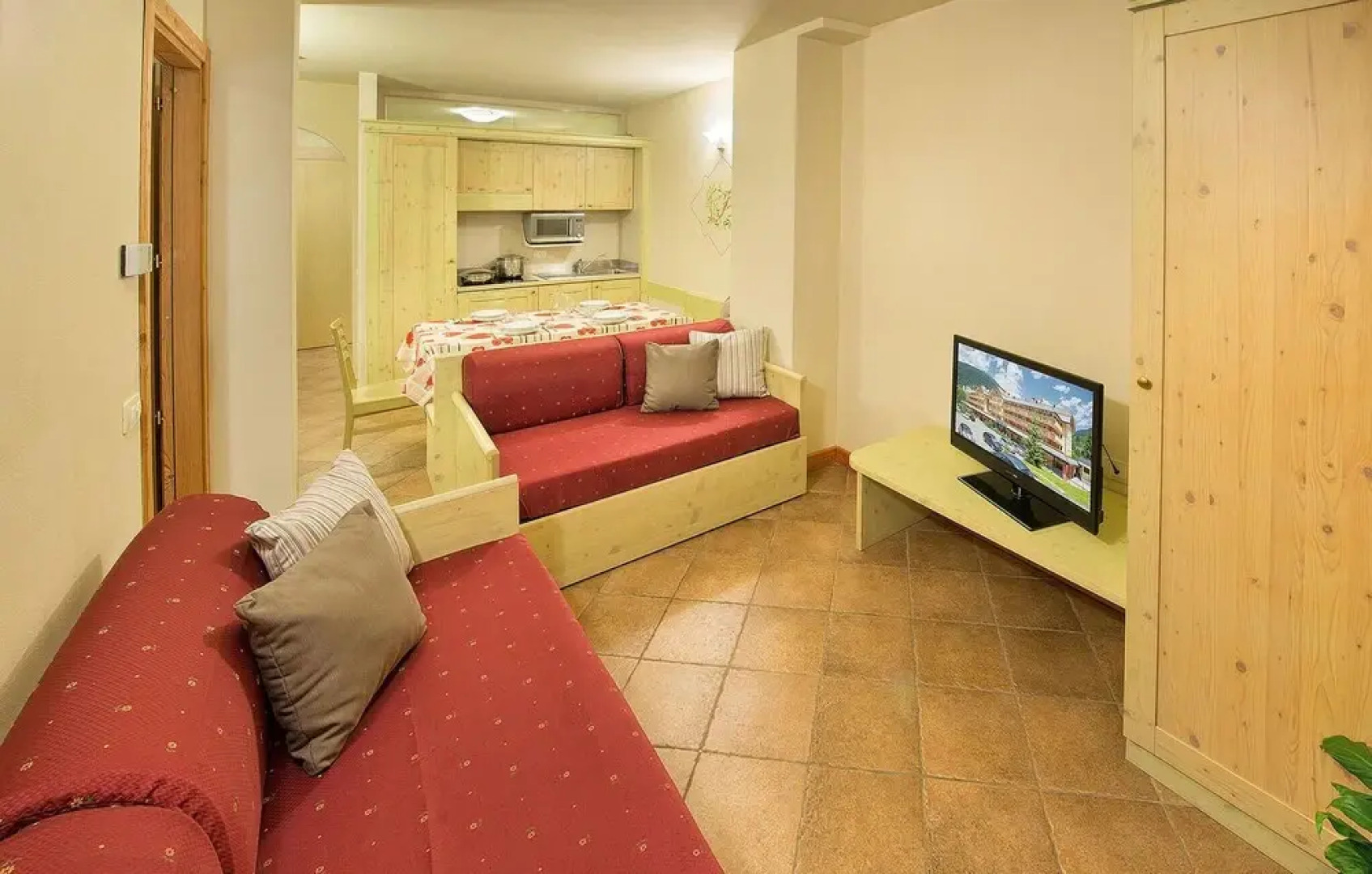 Nice Apartment in Ponte di Legno With 3 Bedrooms and Wifi