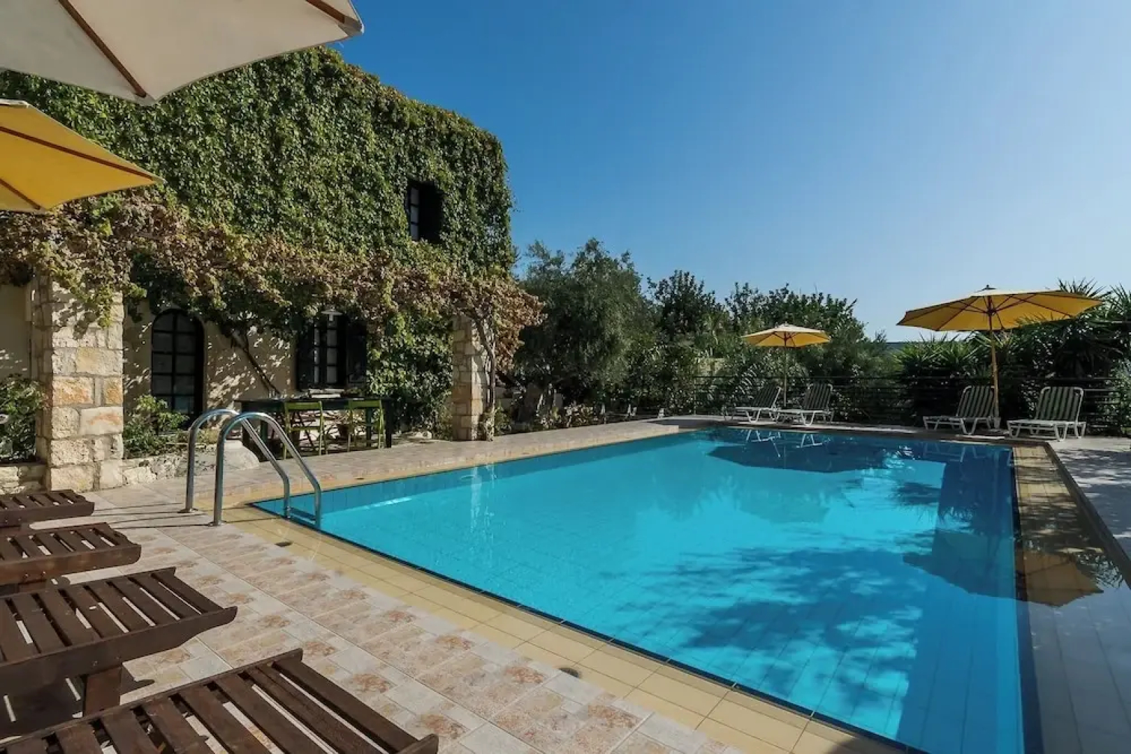 2 Houses Together - Private Pool
