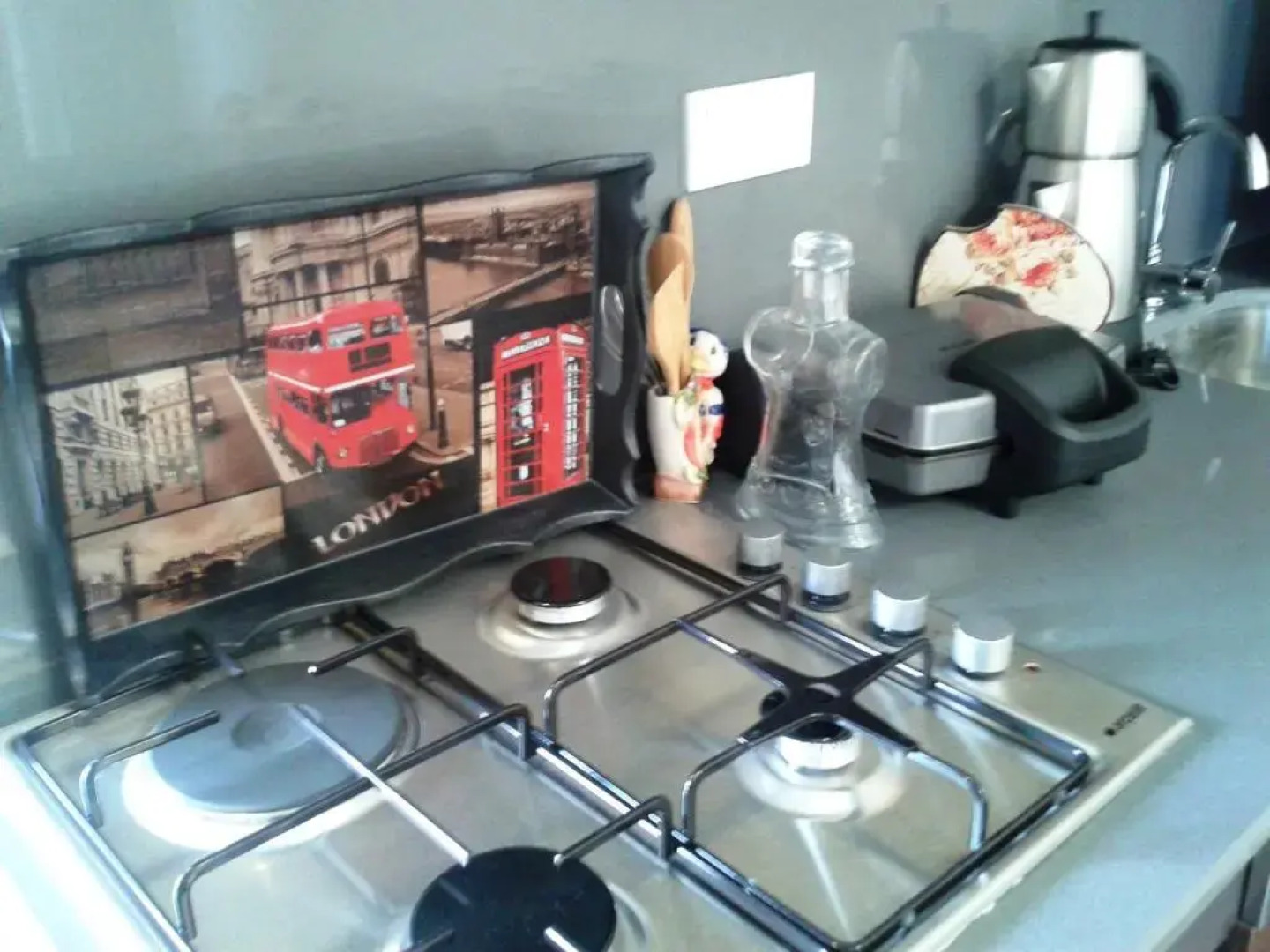 Lighthouse Nadia Aparts