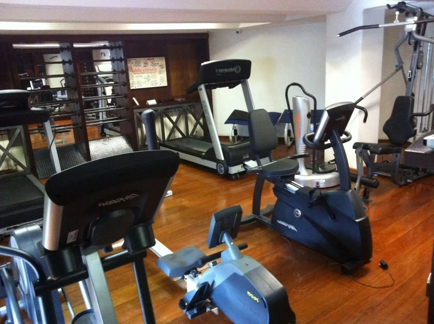 Le Suisse Elegance Hotel