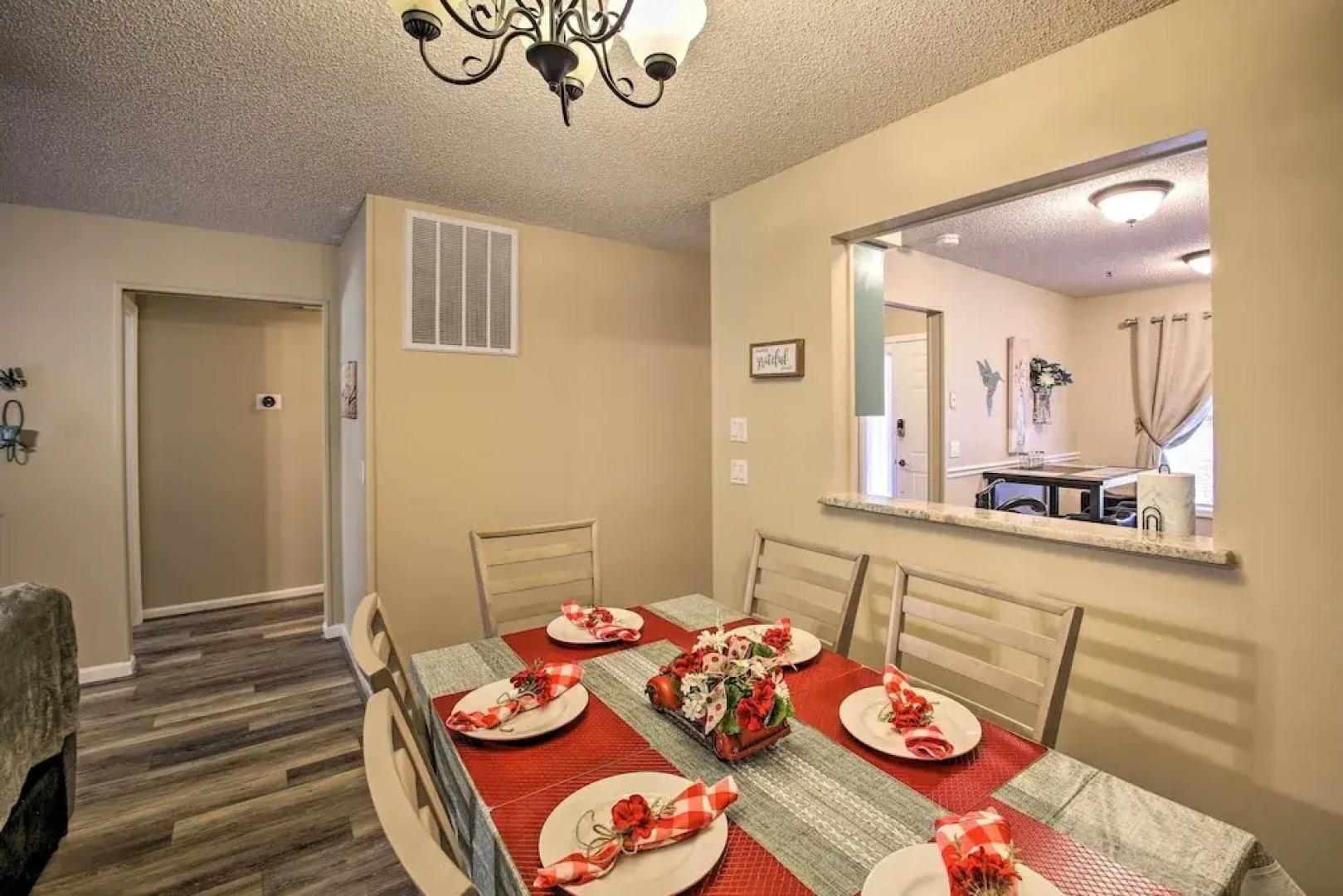 Furnished Deck & Grill: Hot Springs House