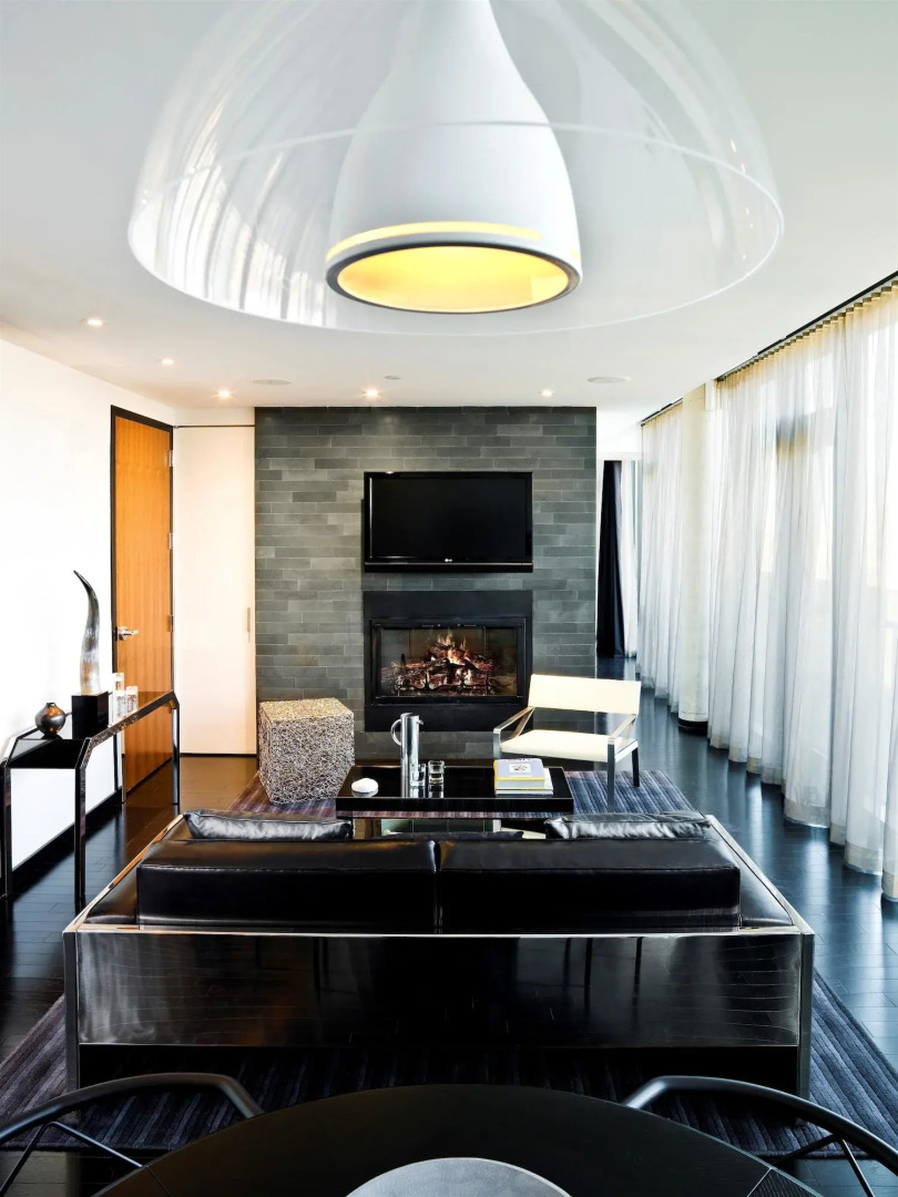 SIXTY Lower East Side