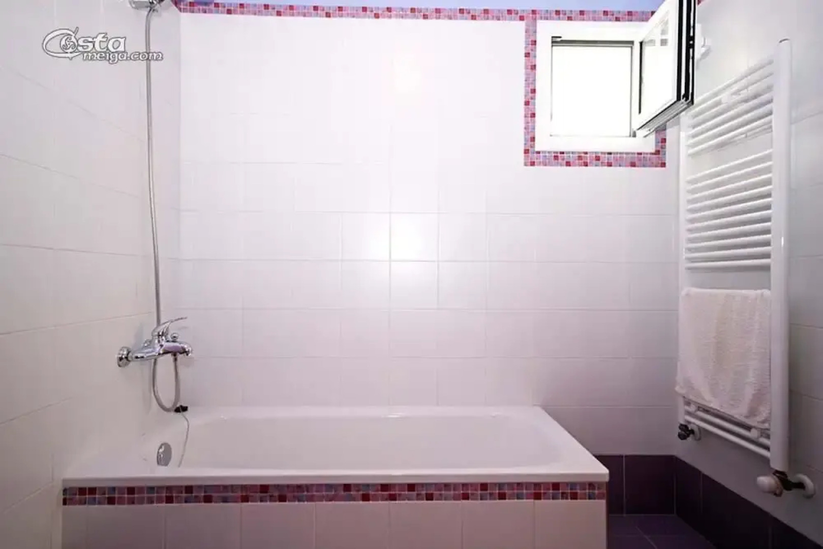 107565 House In Outes