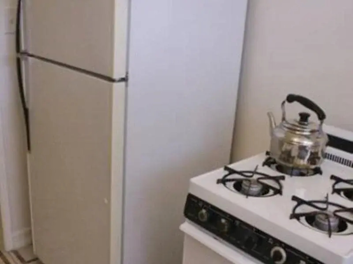 Cal Mar Hotel Suites