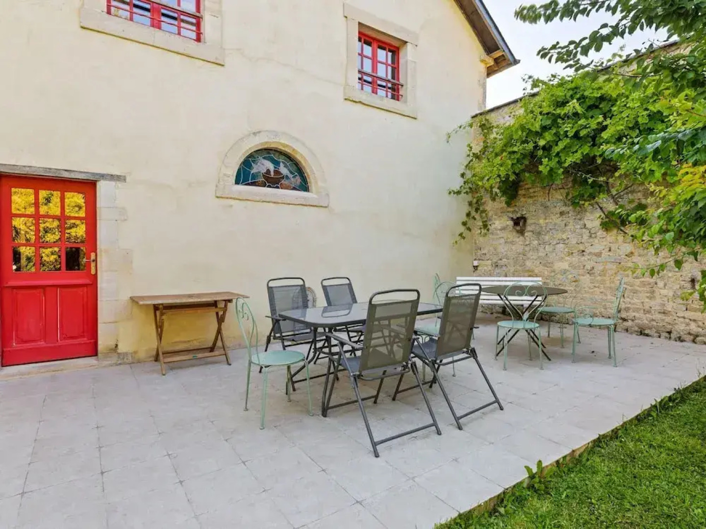 Norman Manor House 8-10 Pers