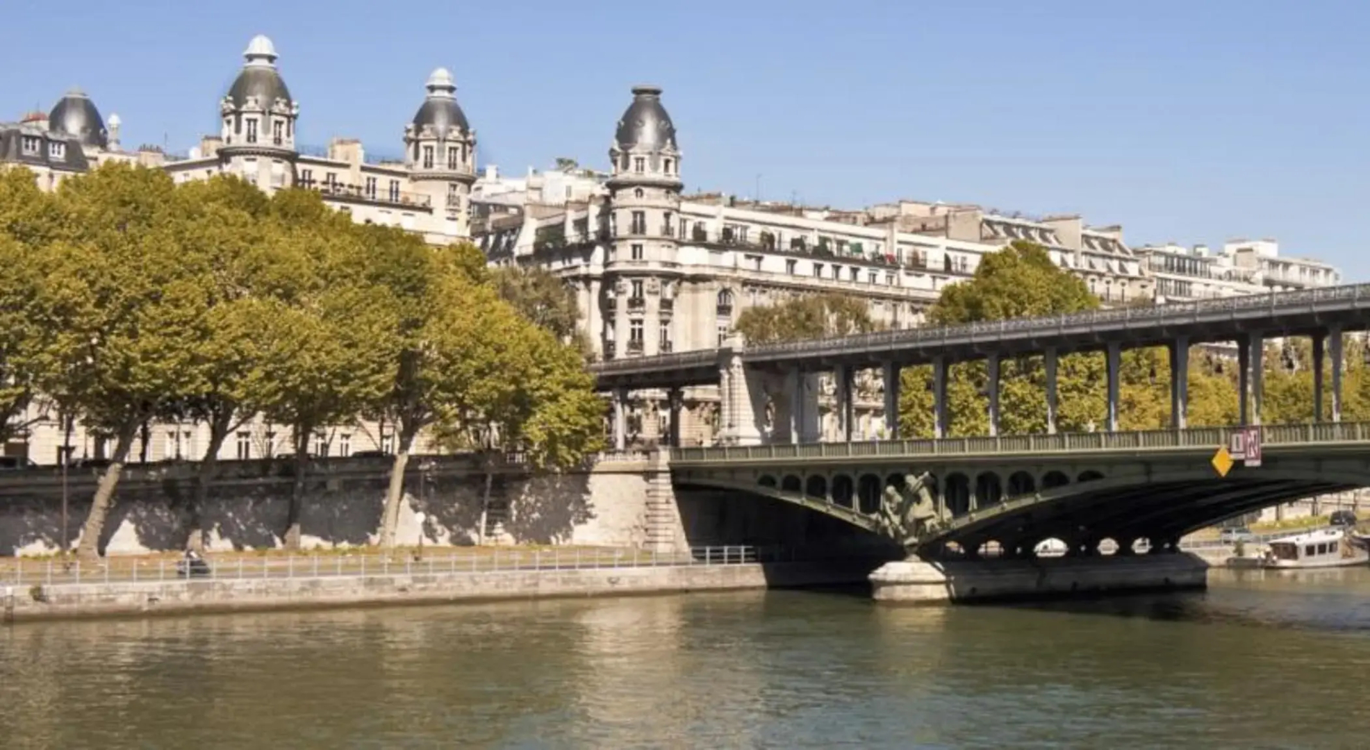 Hôtel Eiffel Saint Charles