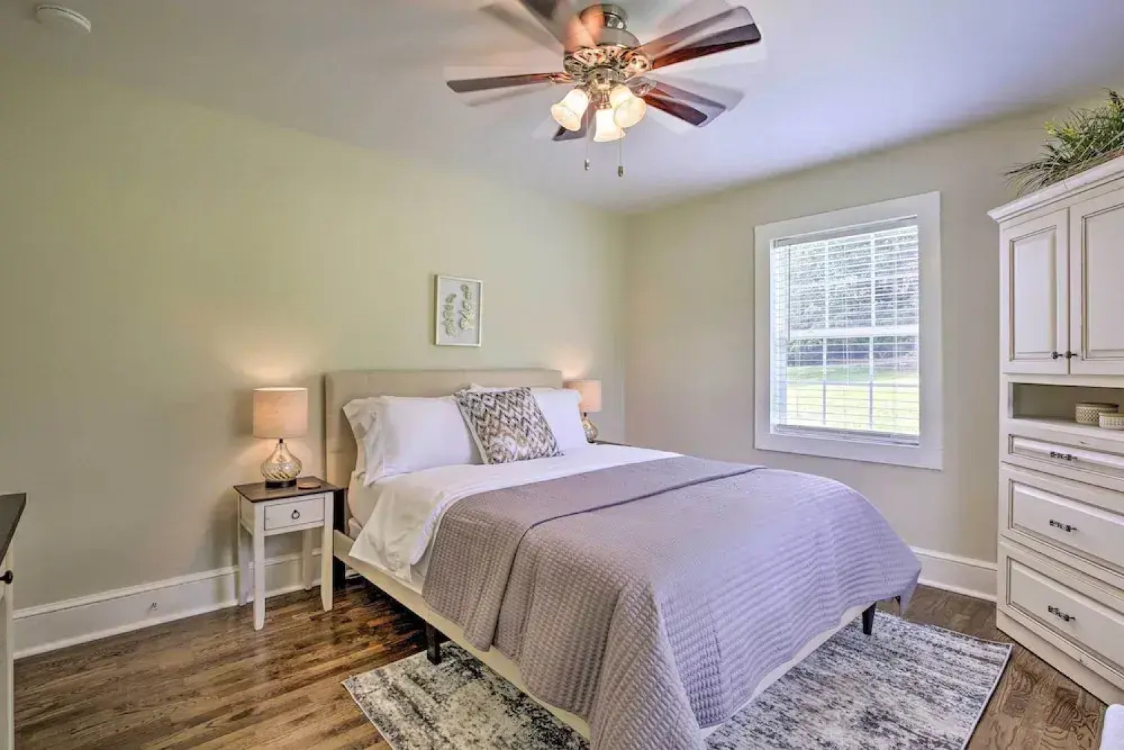 Idyllic Getaway w/ Deck ~ 4 Mi to Dtwn Athens