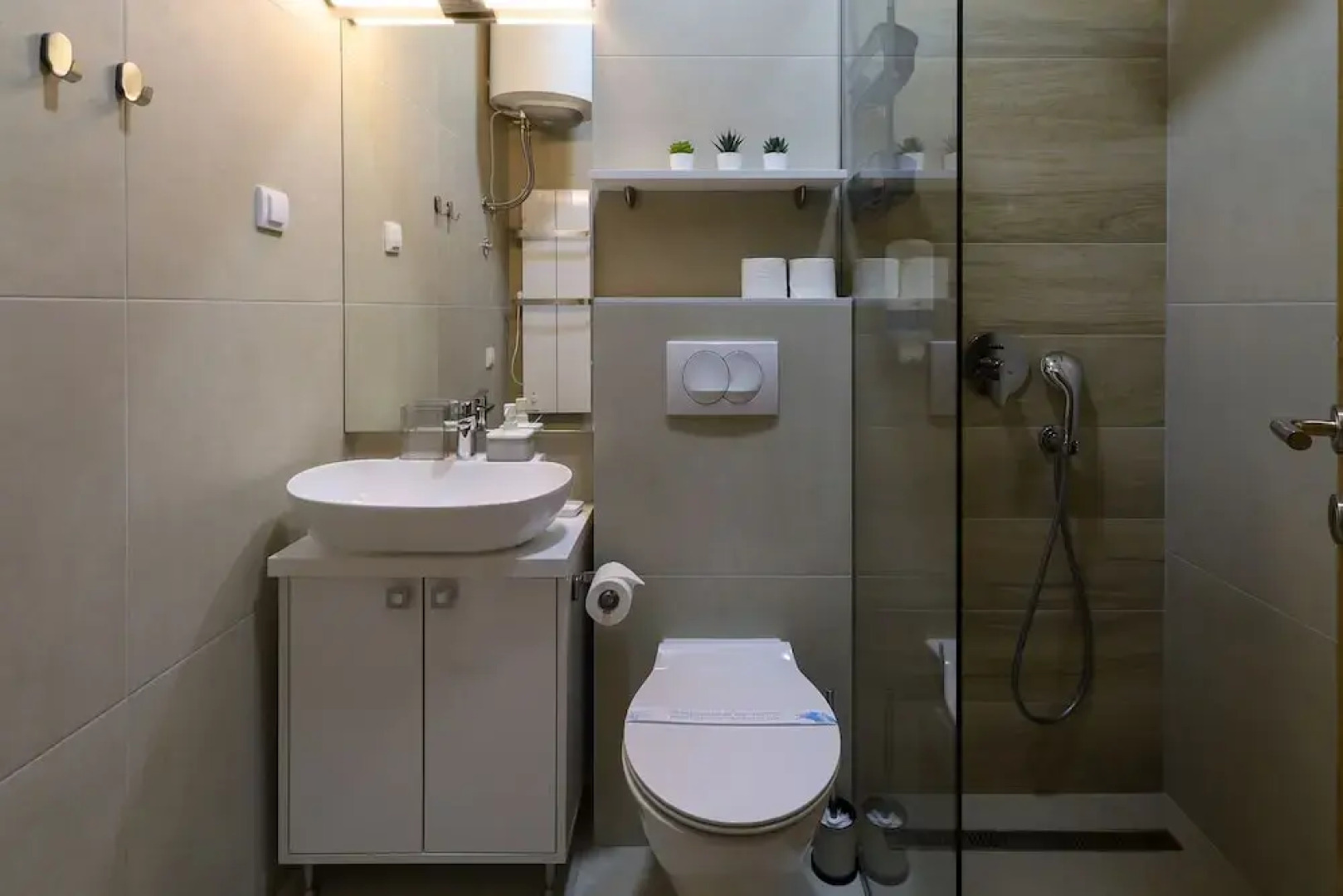 All Seasons Residence