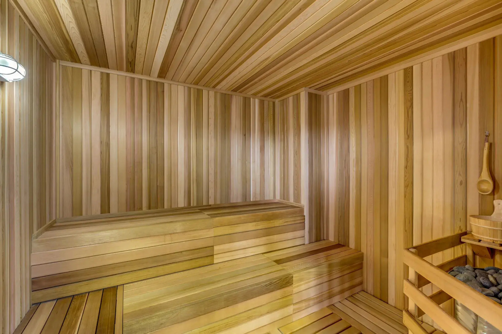 Holiday Inn & Suites Bellingham by IHG