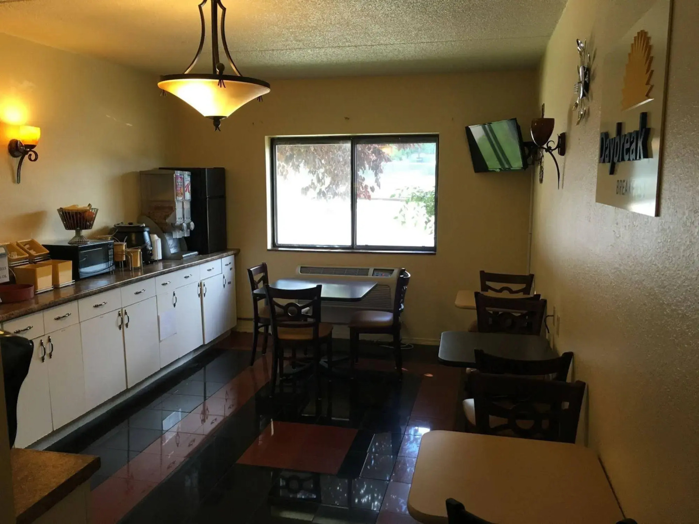 Days Inn by Wyndham Leominster/Fitchburg Area