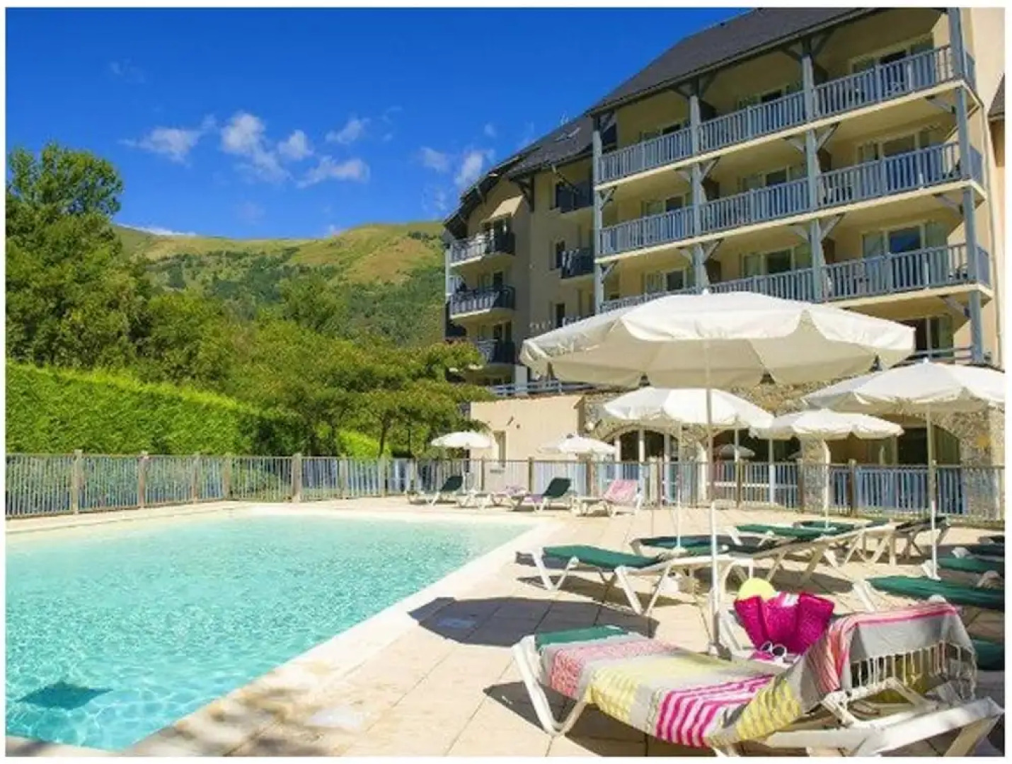 Apartment With 2 Bedrooms in Saint-lary-soulan, With Pool Access and F