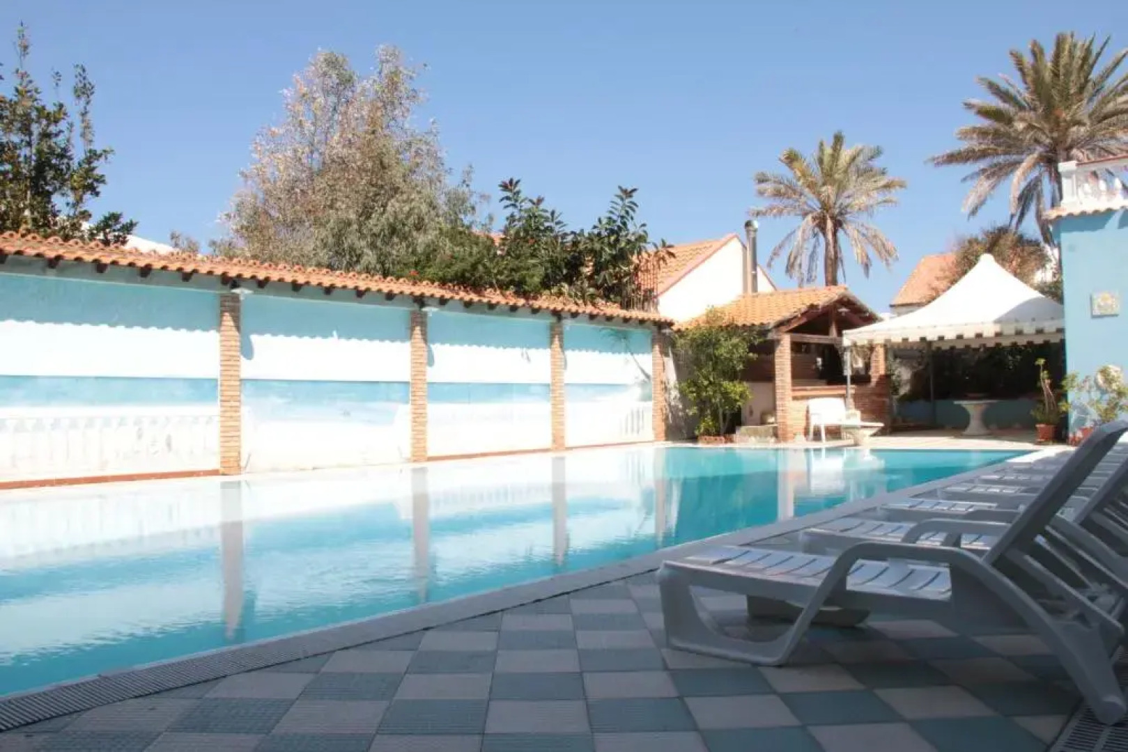 Studio a Stones Throw From the sea