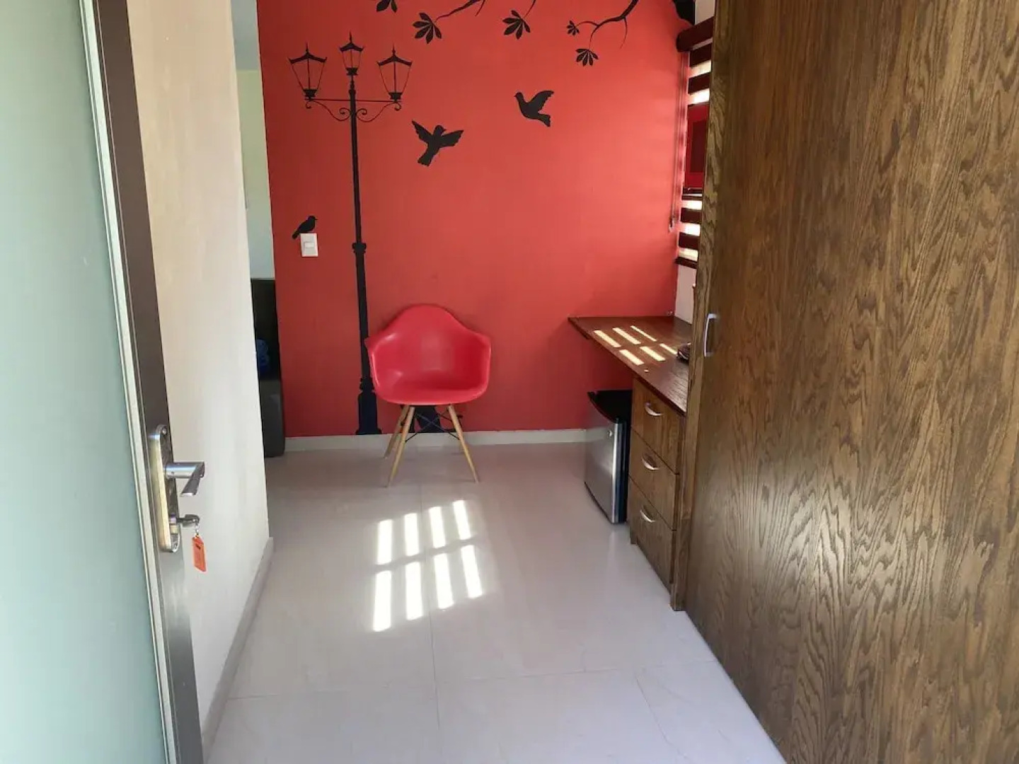 El Jardín De En Medio