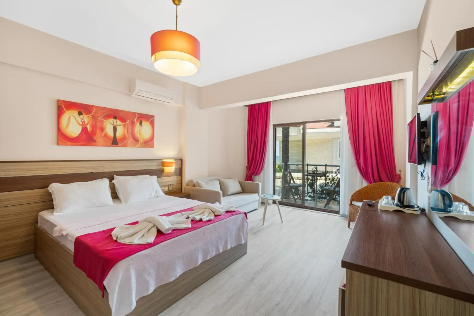 Eden Pyara Hotel Turunc