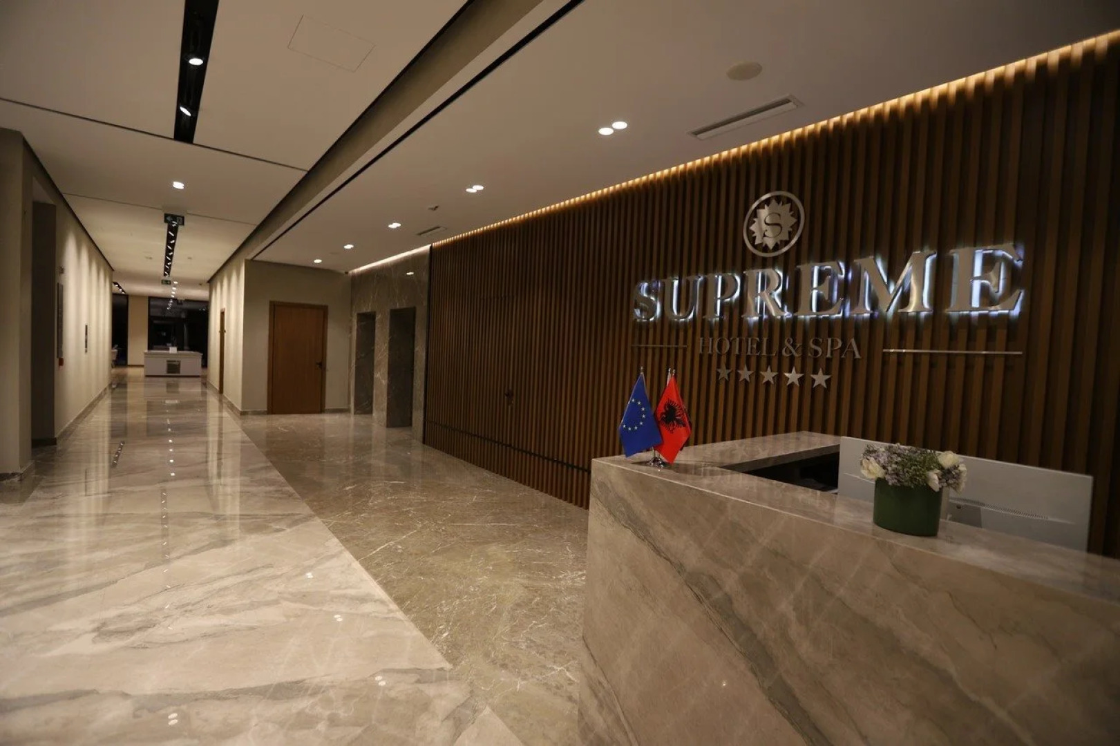 Supreme Hotel & Spa