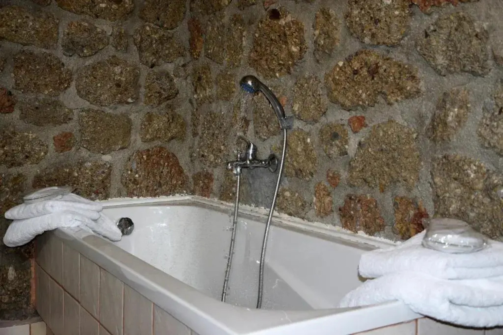 Trikalon Muses Art Suites