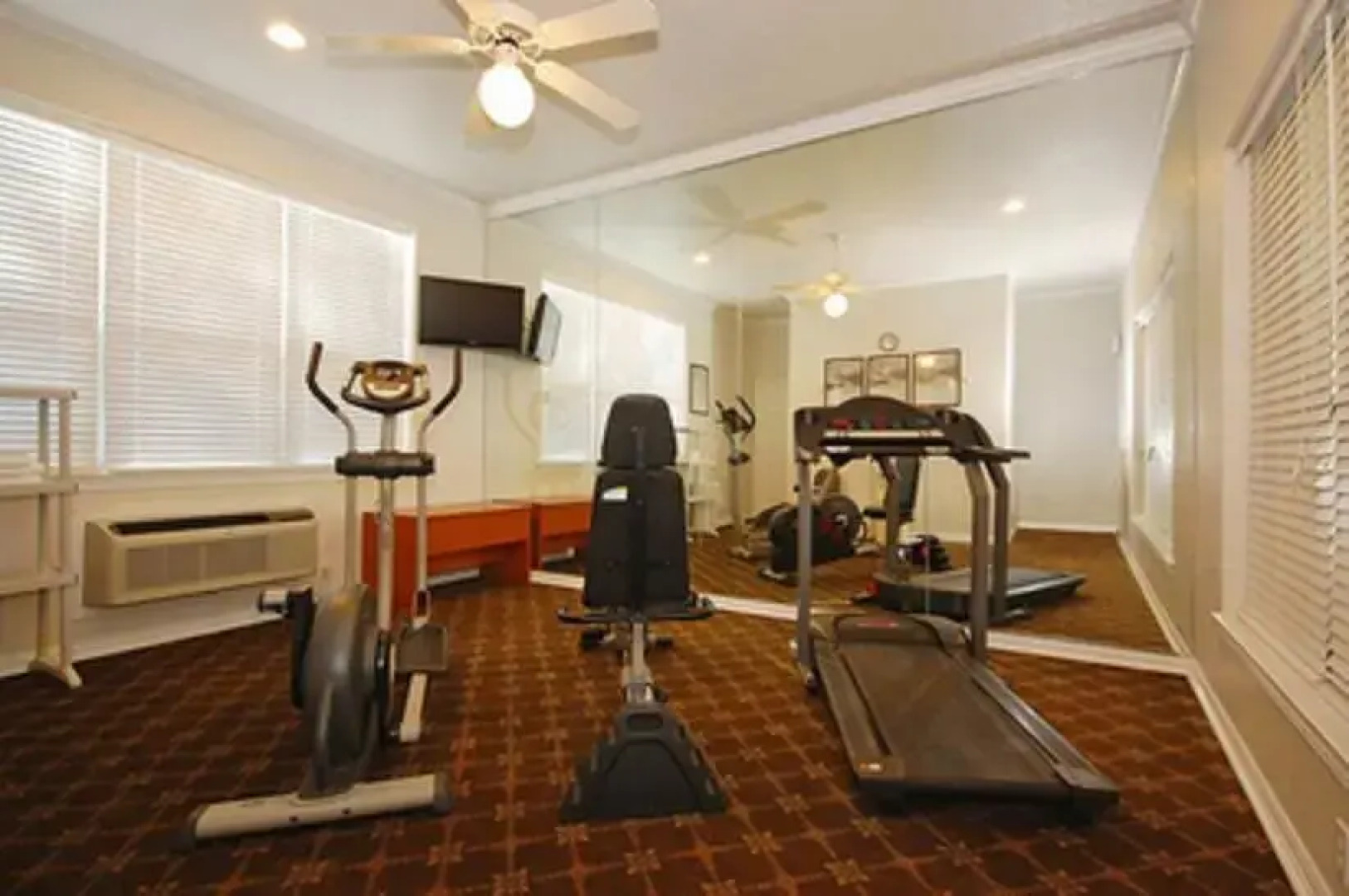 Best Western Smithfield Inn