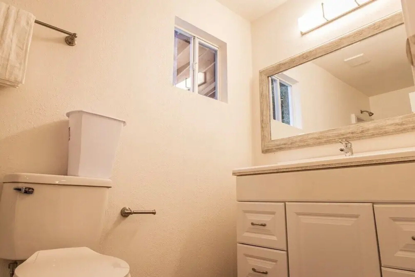 Spacious Four Bedroom In Concord