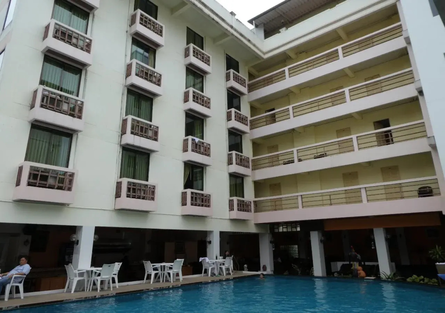 Mango Lagoon Place