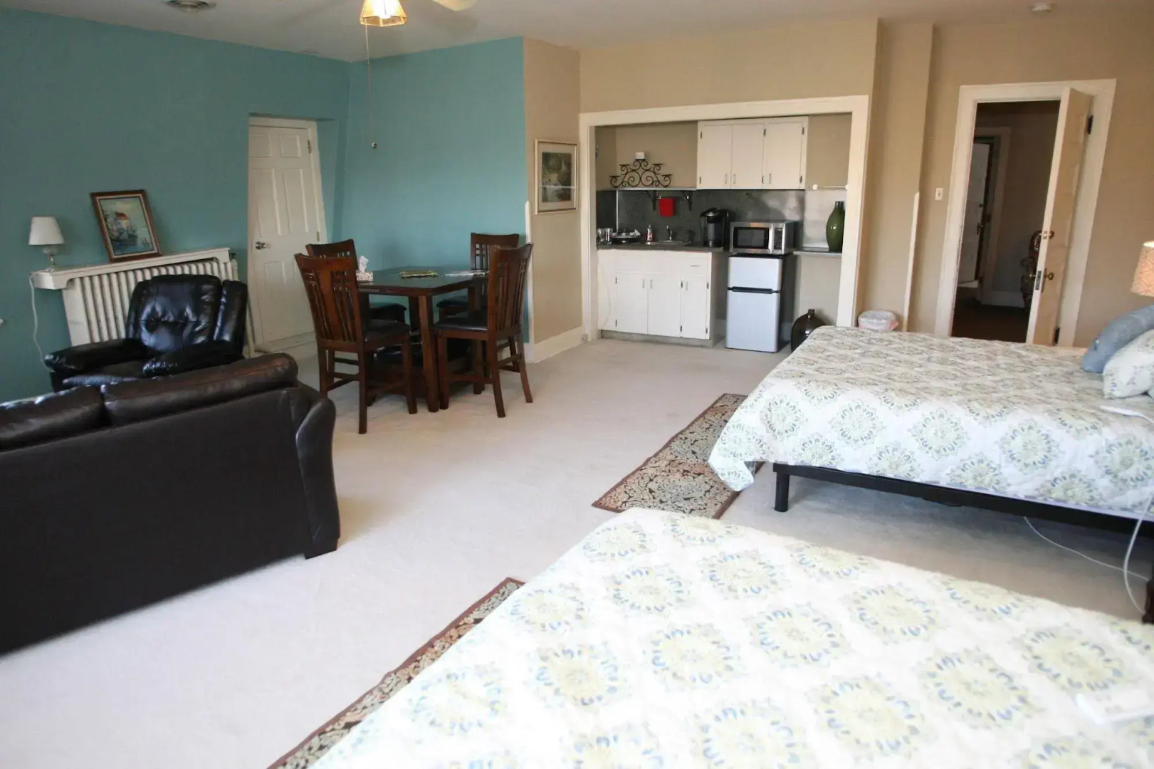 Christmas House Bed and Breakfast