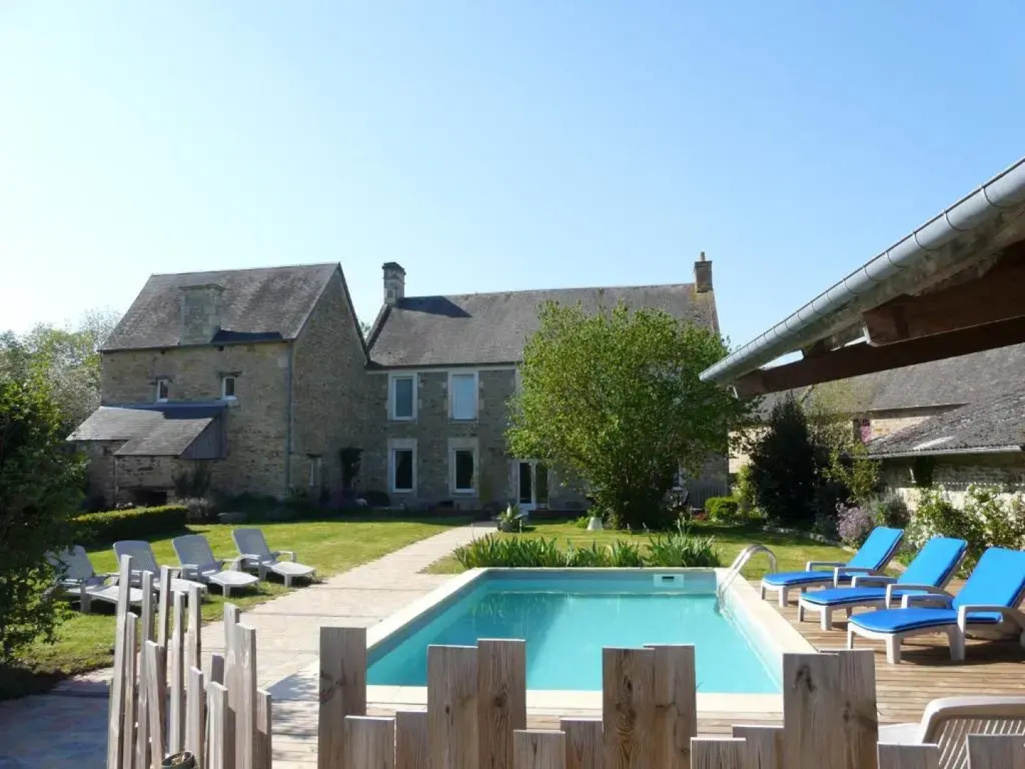 Villa With 6 Bedrooms in Le Locheur, With Private Pool, Enclosed Garde