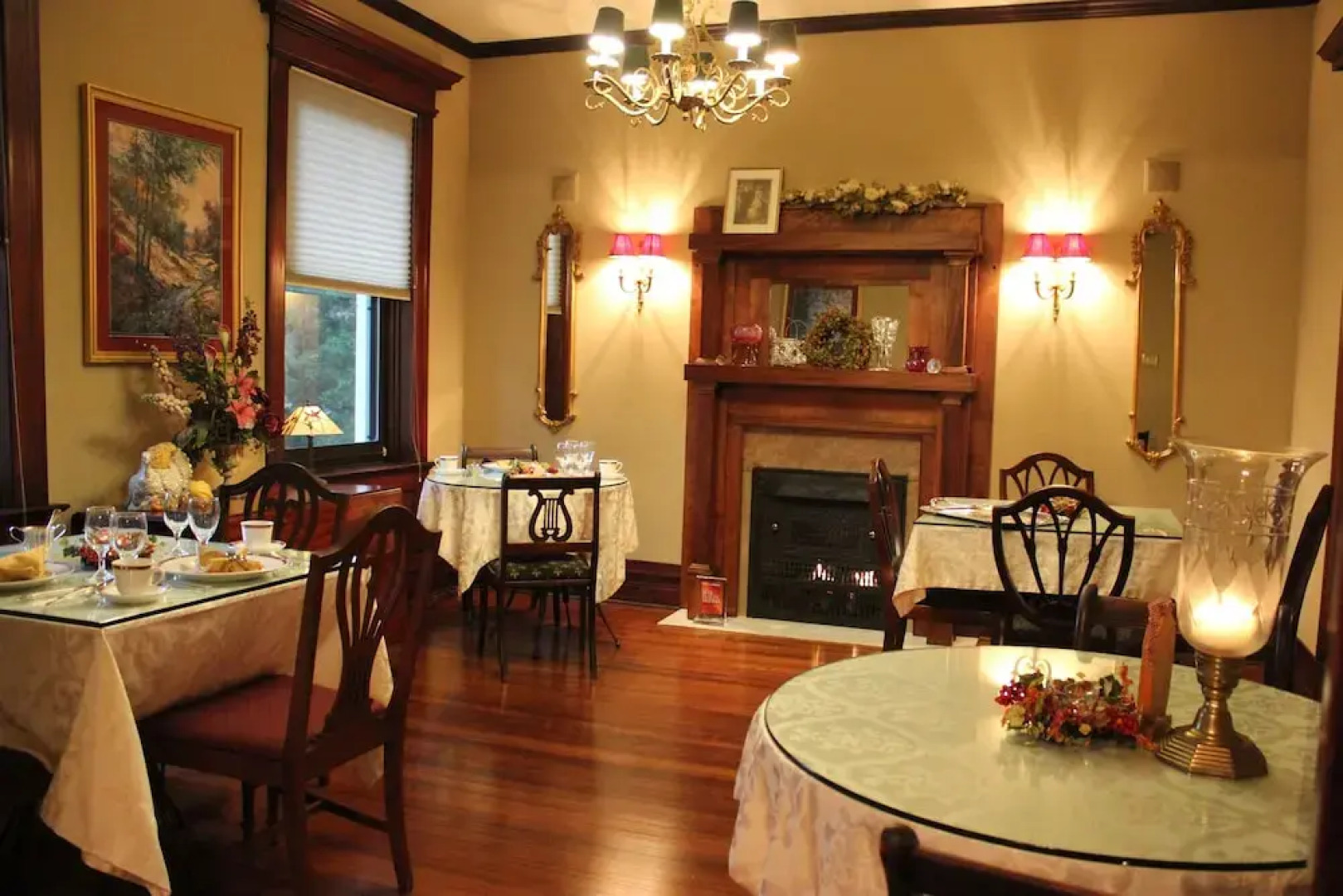 Fleur-de-Lys Mansion