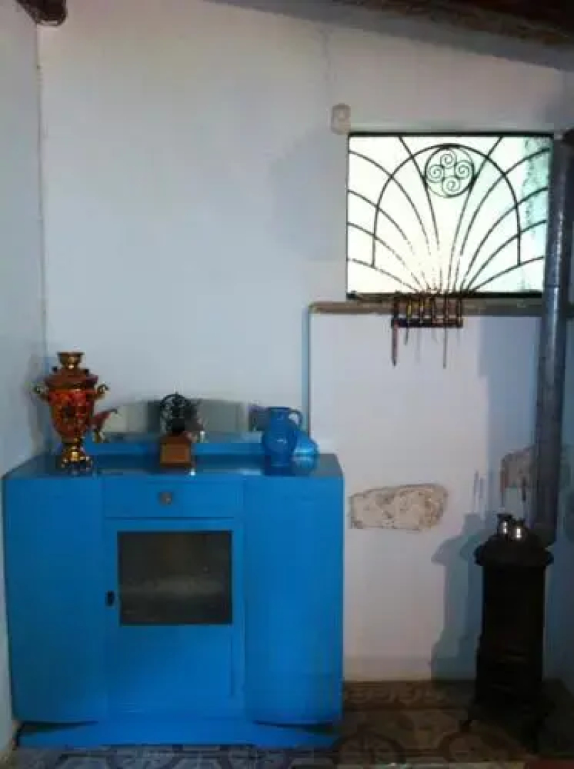 1911 Poros Country Retreat