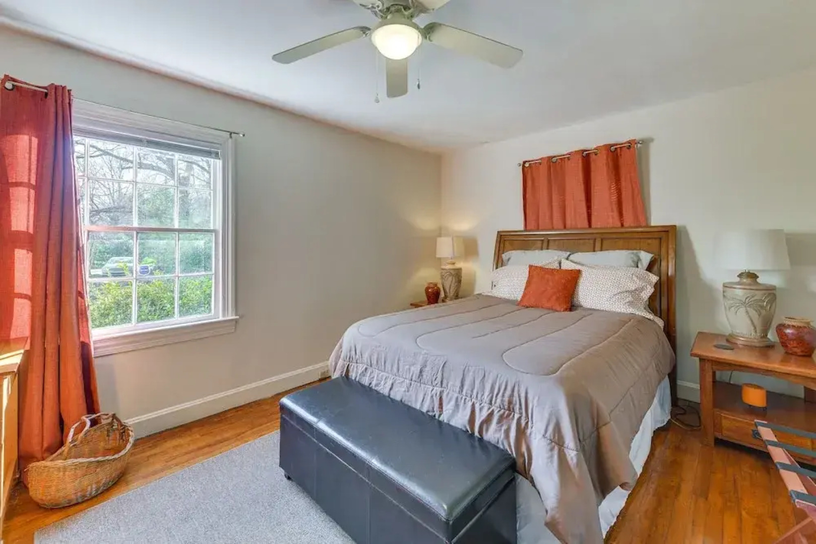 Spacious Retreat, 2 Miles to Tuskegee University