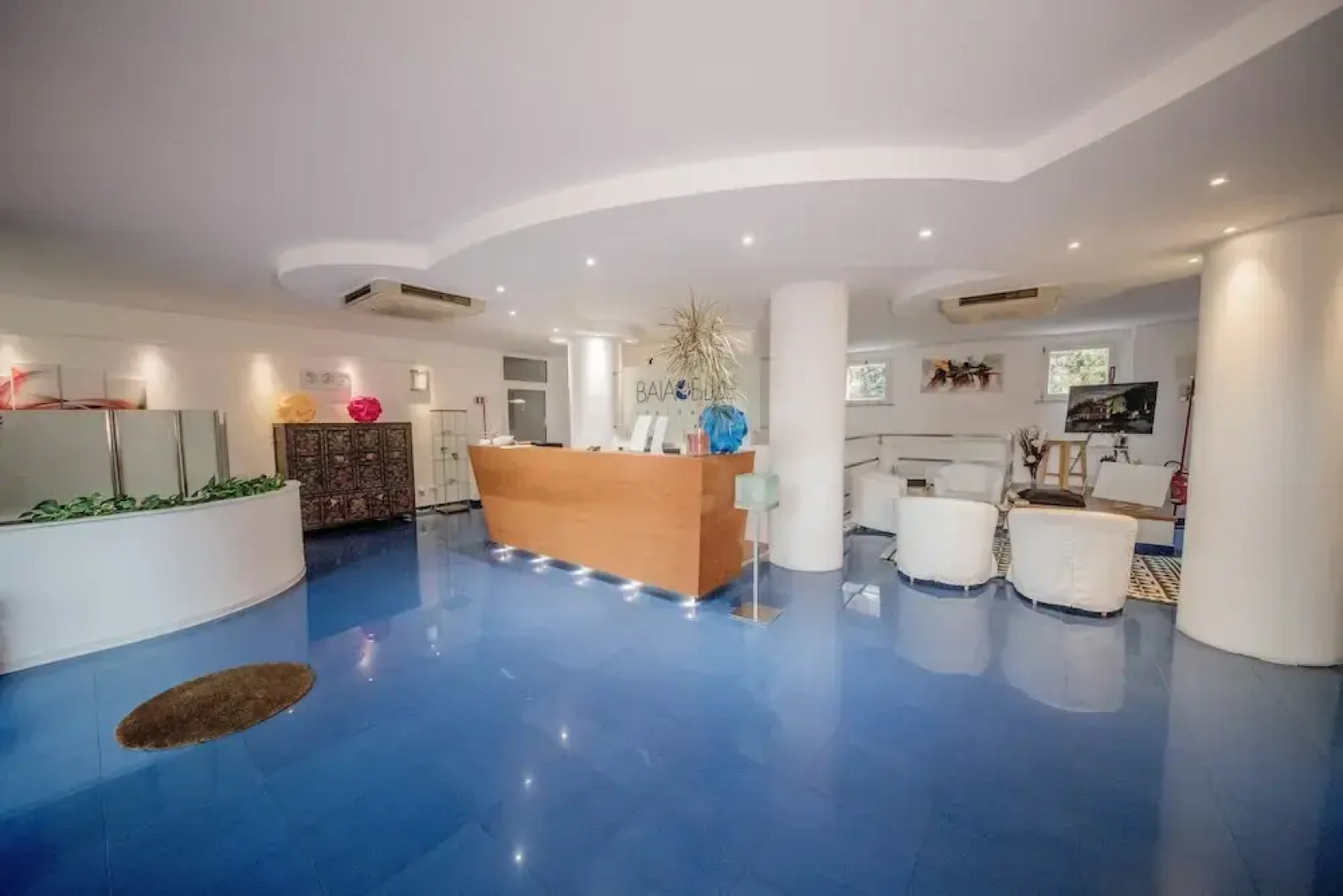 Baia Blu RTA Residence