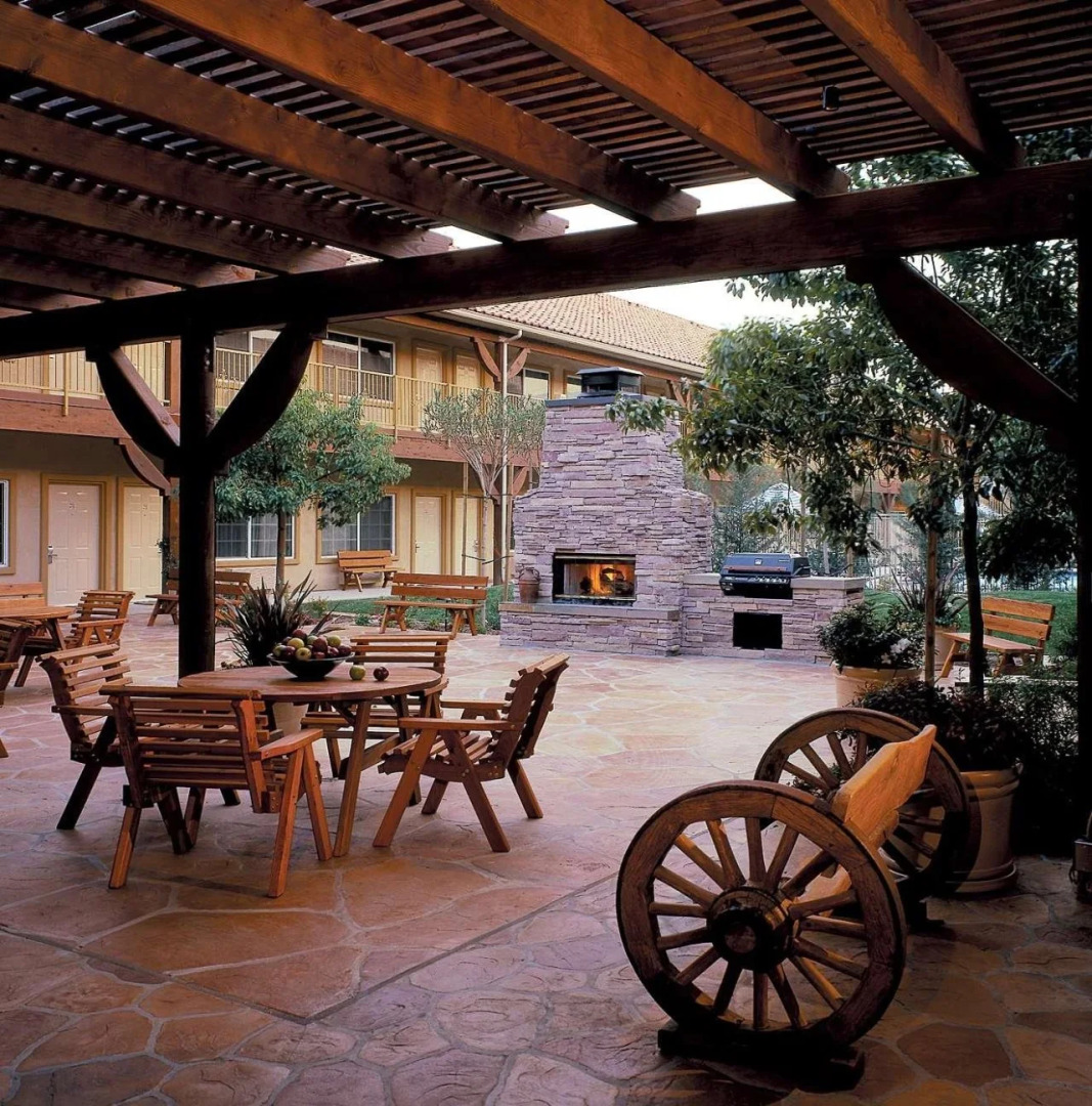 Best Western Corona Hotel & Suites