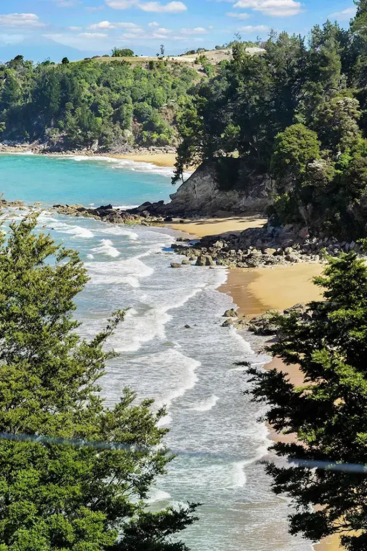 Cozy Suite - Ocean View & Private Beach