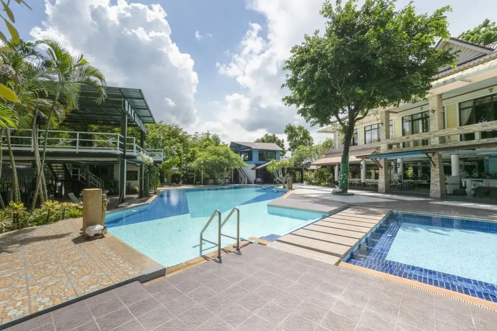 Saksaitarn Resort by OYO Rooms