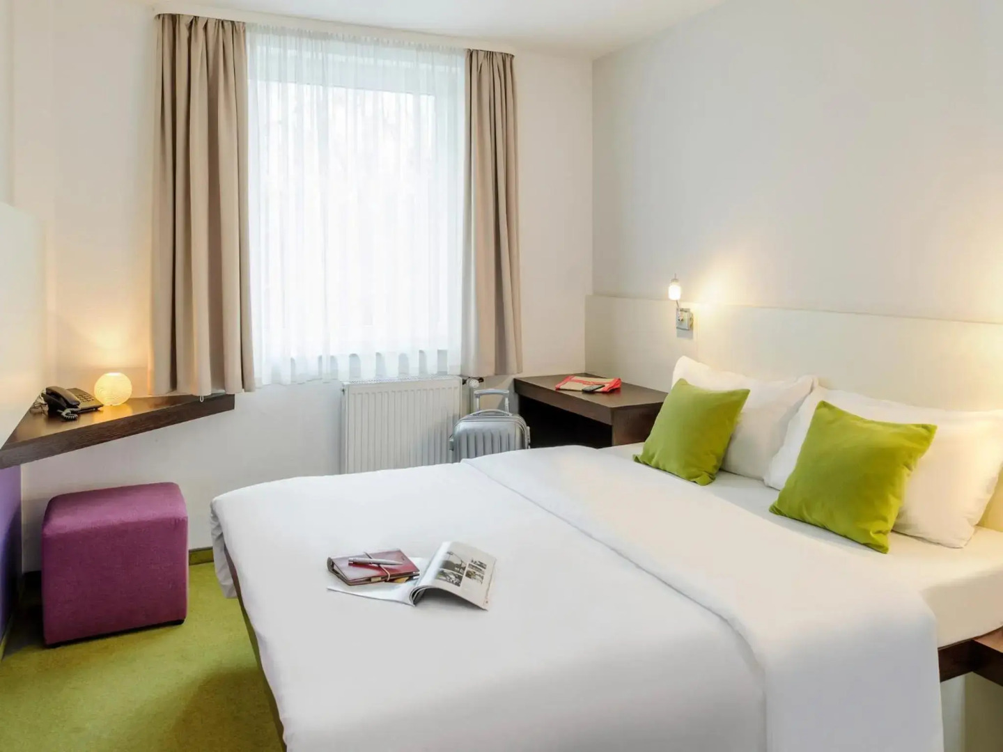 Бутик-отель SleepinRoomz