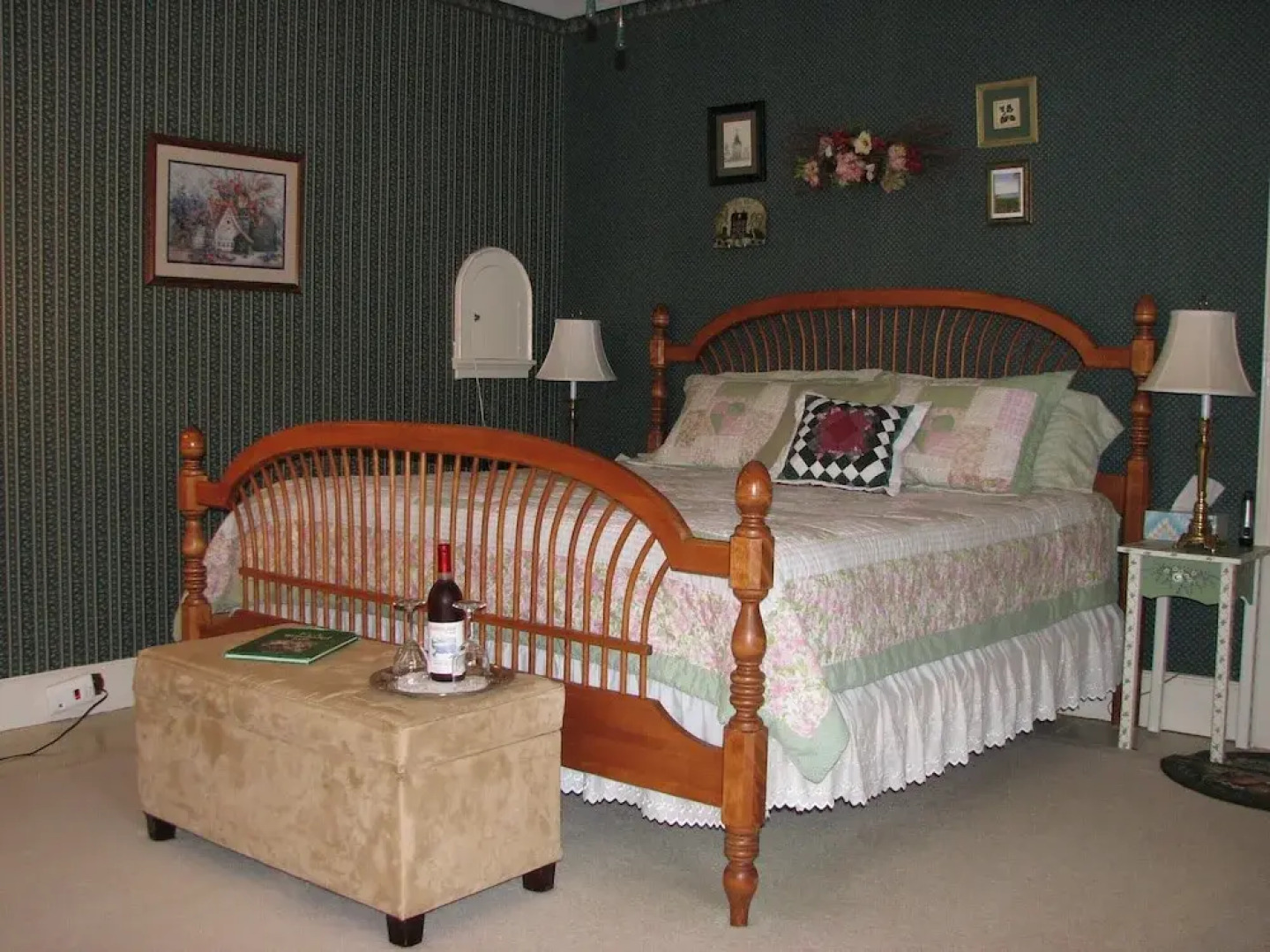 Vancleef Homestead Bed & Breakfast