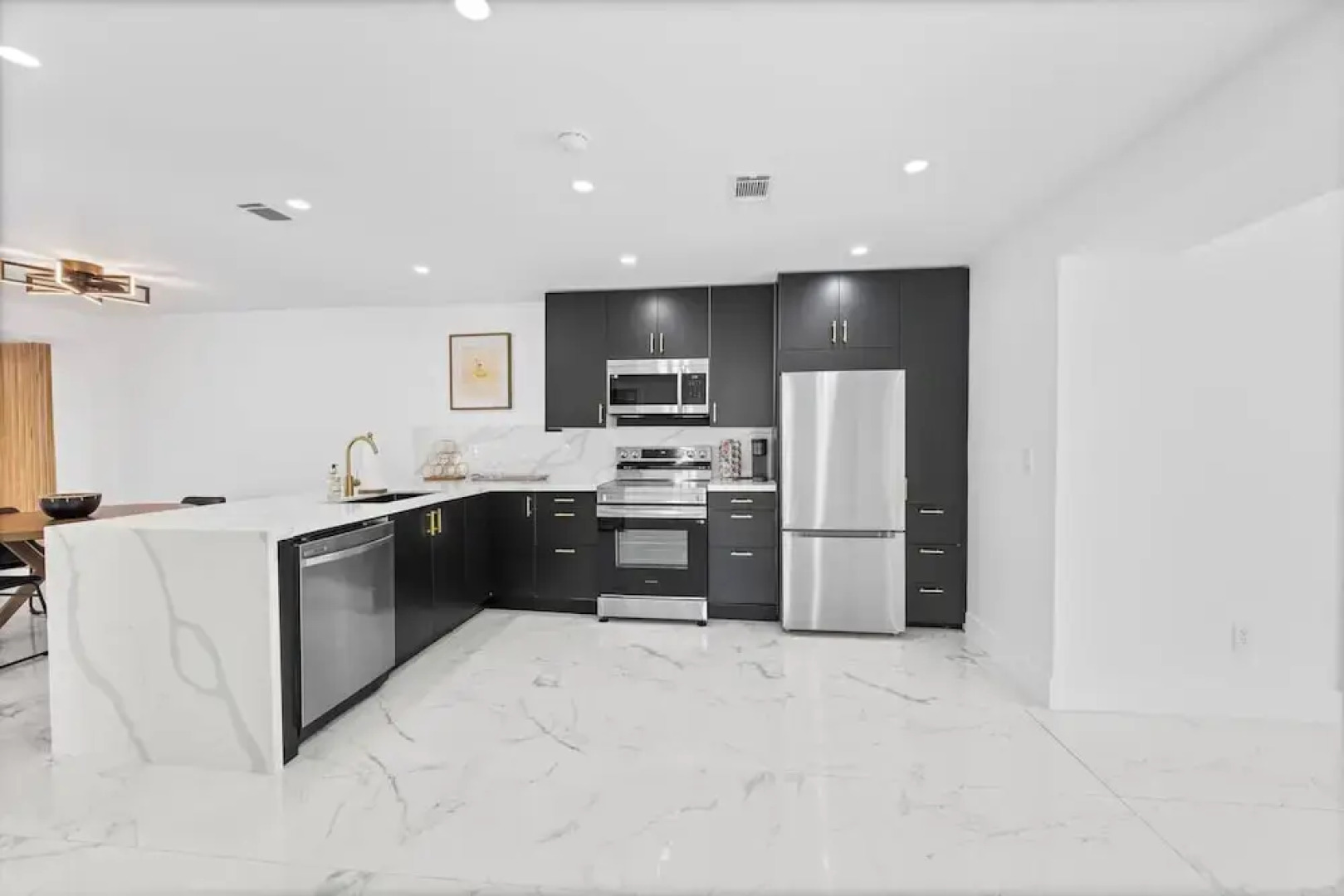 Luxury poolside paradise