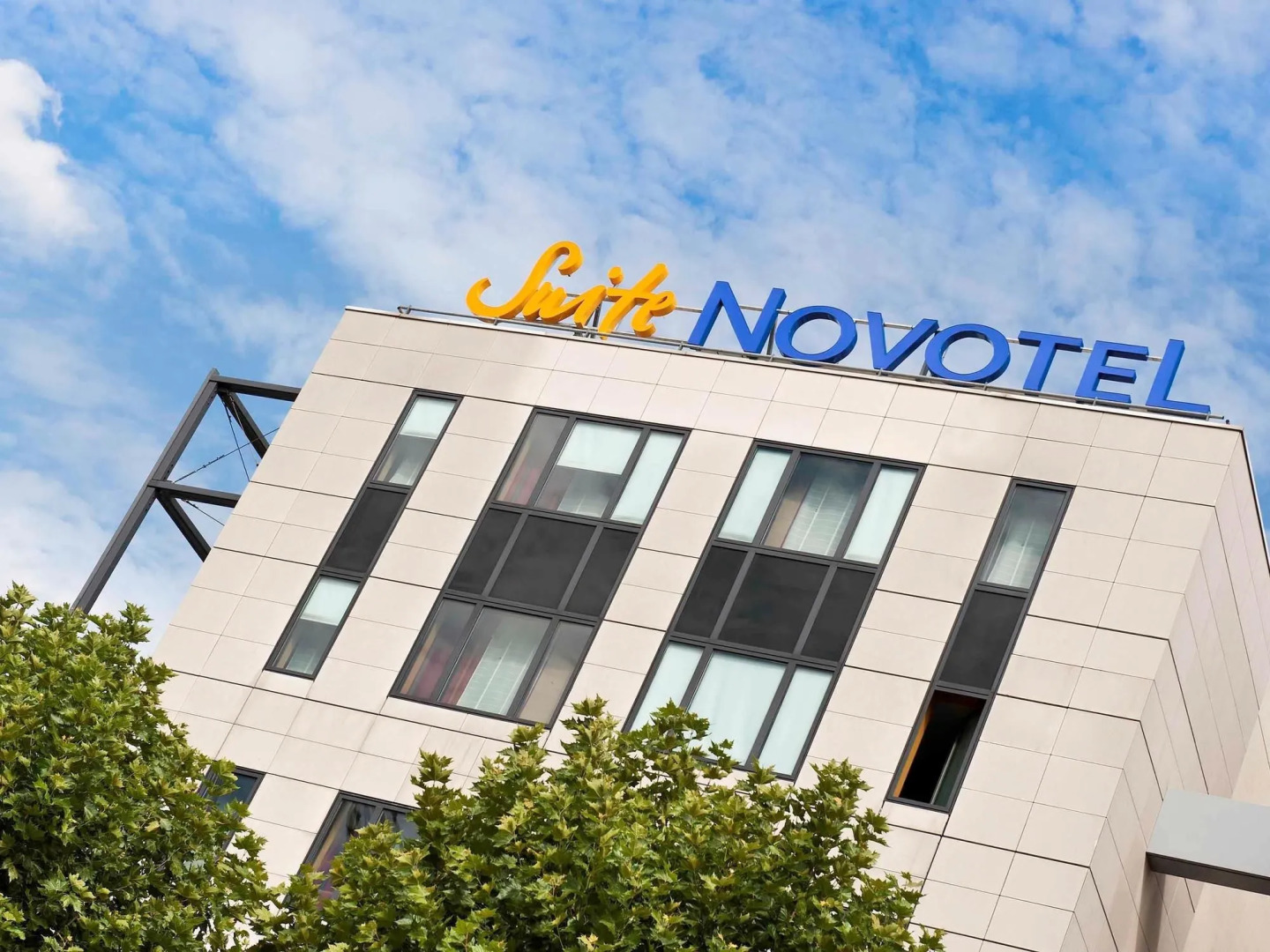 Novotel Suites Gare Lille Europe