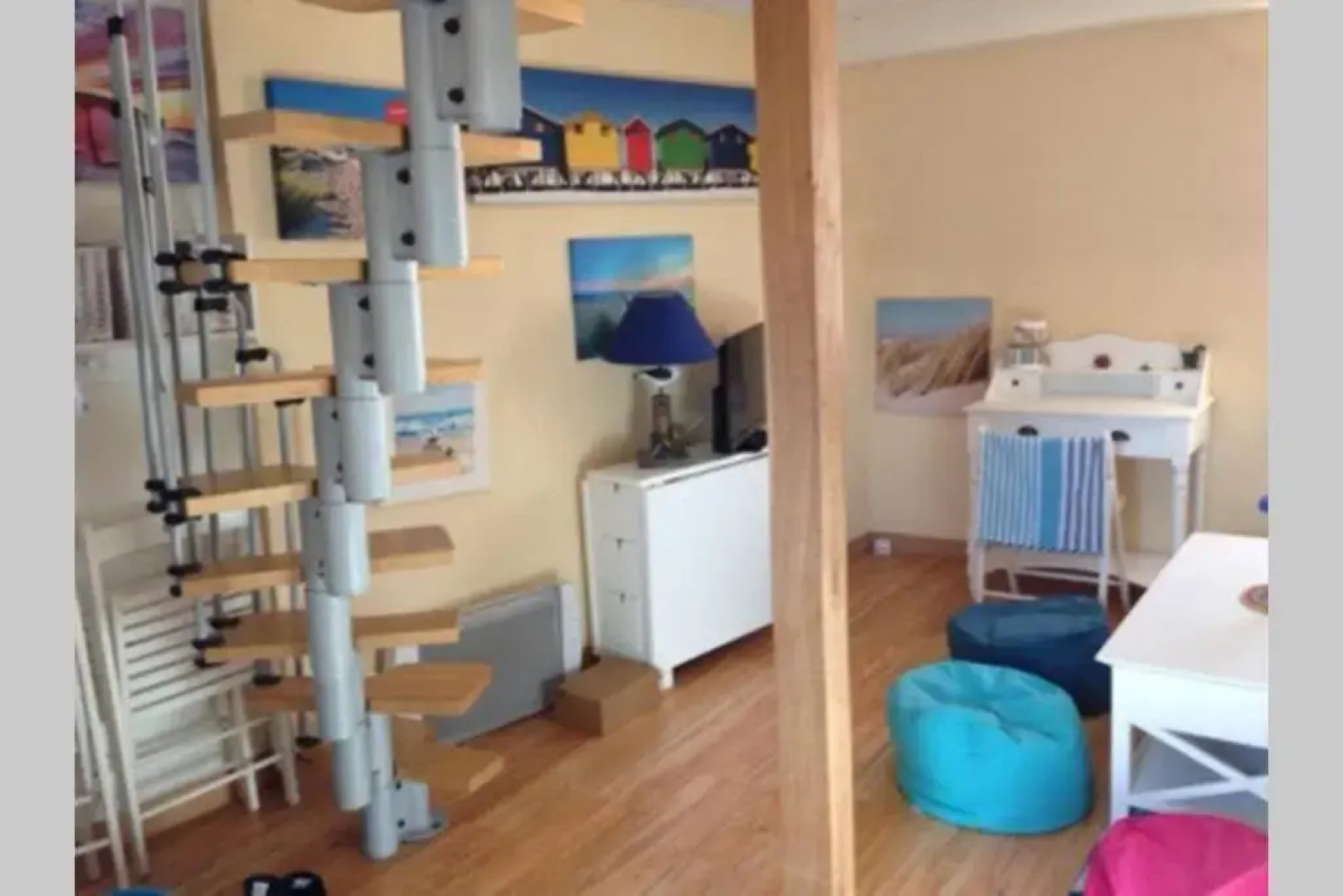 Charming flat middle of Trouville, 150m from beach