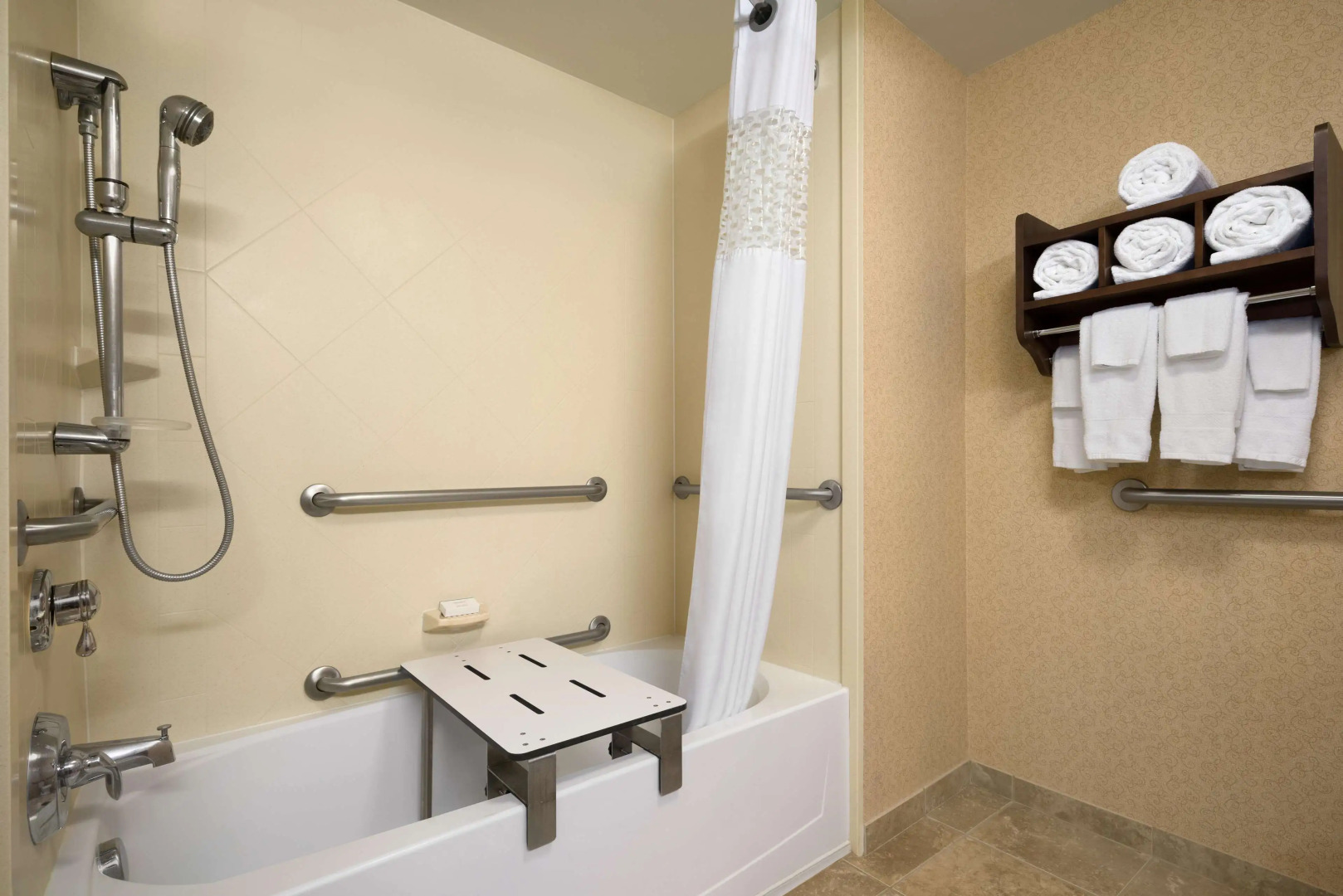 Hampton Inn & Suites Williamsburg-Central