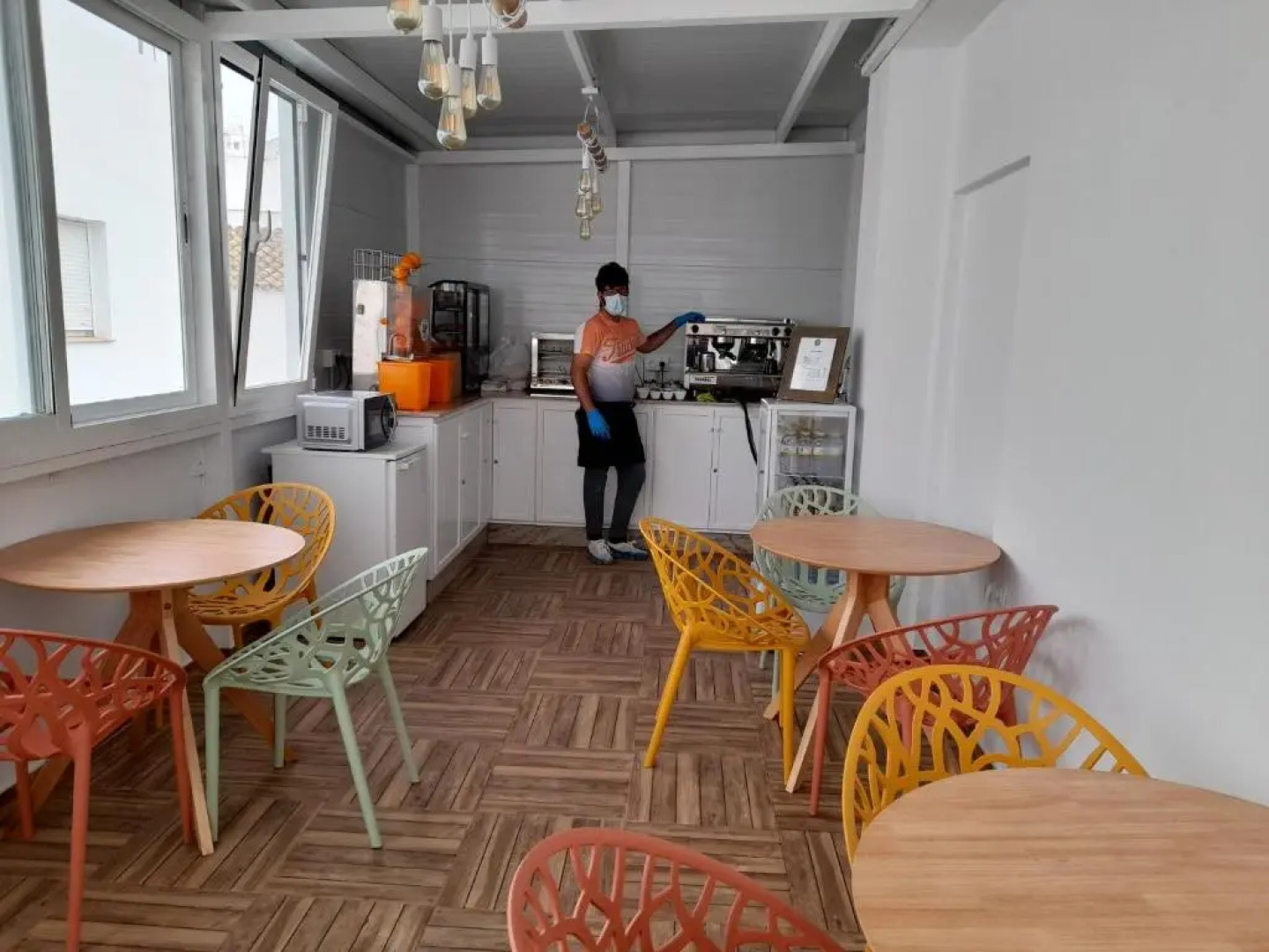 Hostal Casandra - antiguo Hostal Los Valencianos