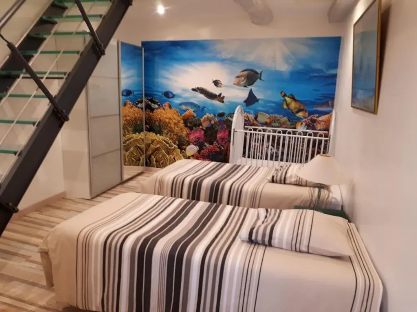 Chateau De Vaugrignon