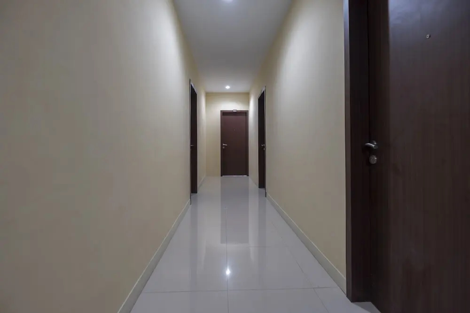 OYO 1633 Hotel Darma Nusantara 3