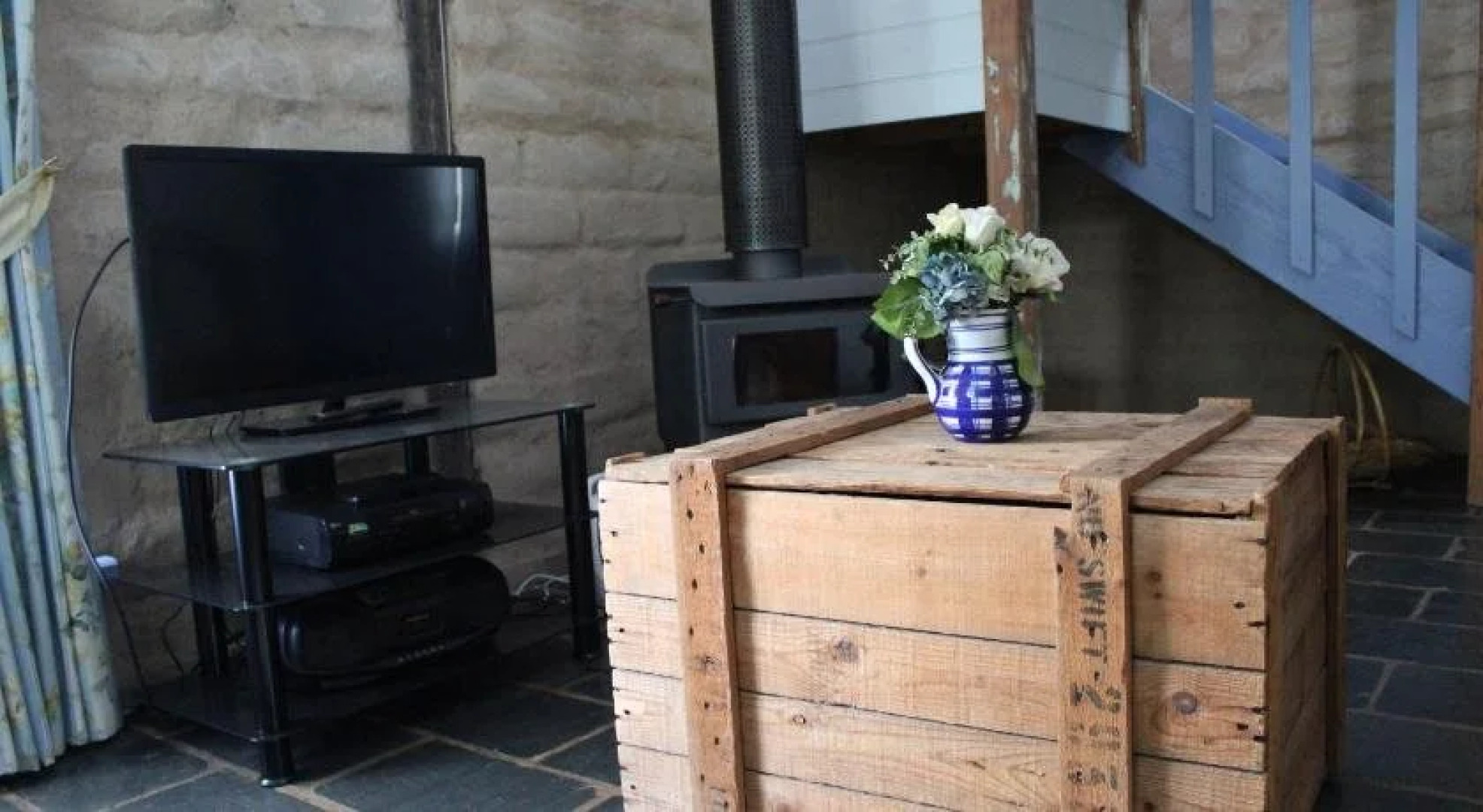 Elinike Guest Cottages