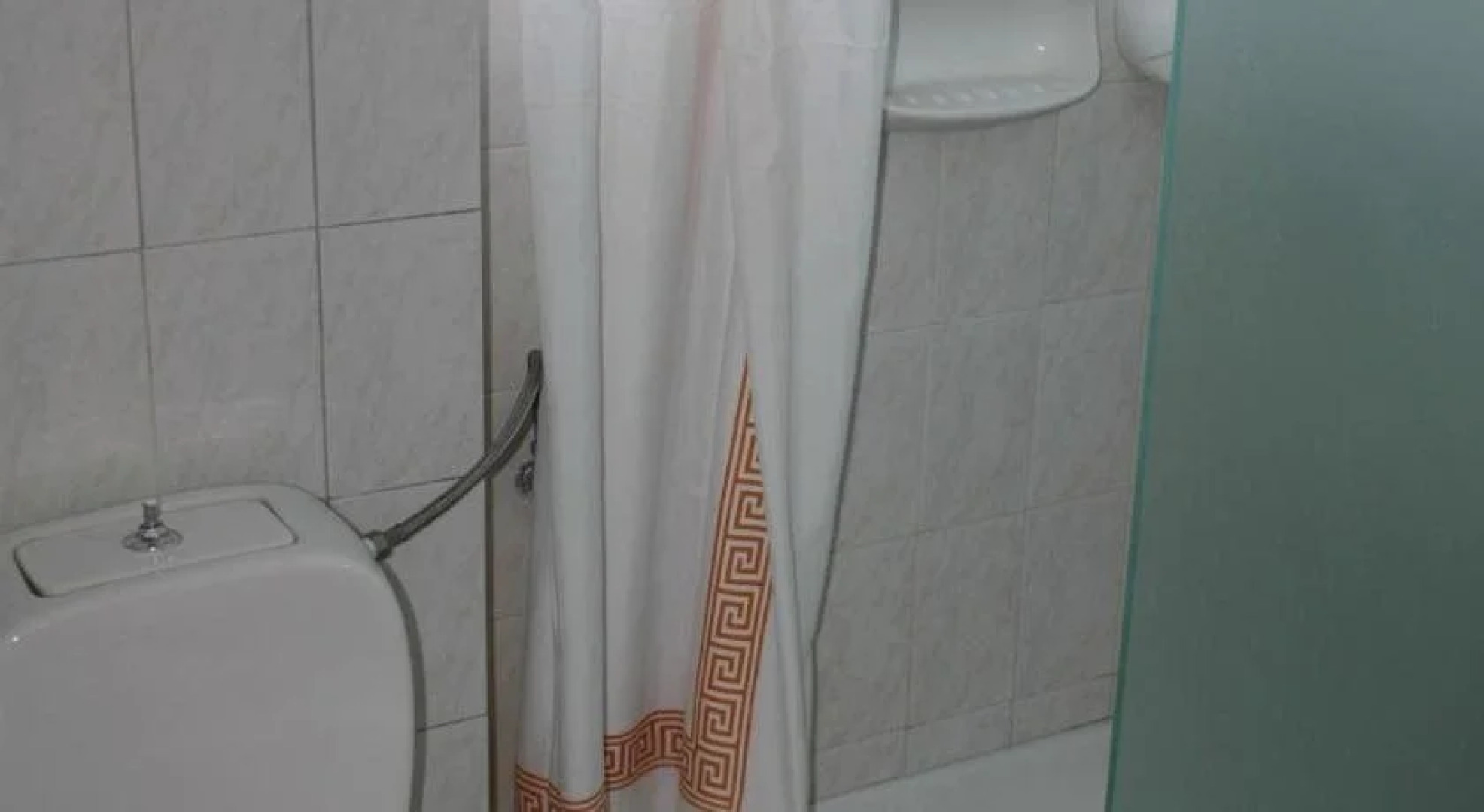 Regina Studios & Hotel