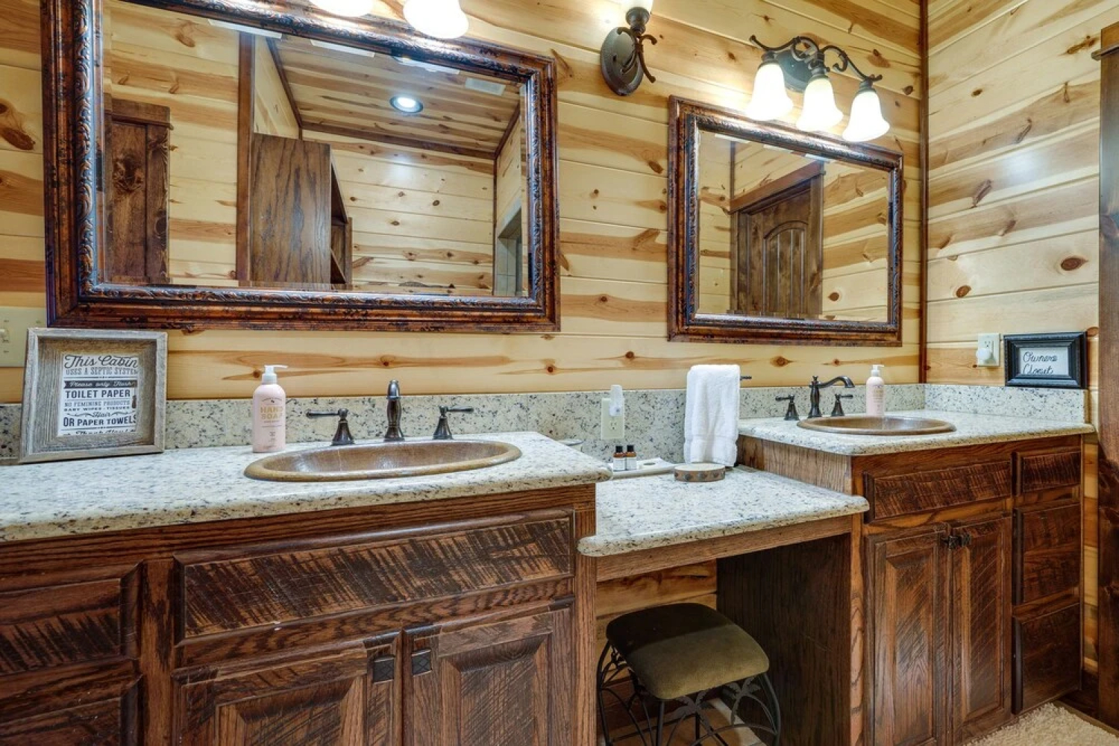 Broken Bow Cabin w/ Game Room & Private Hot Tub!