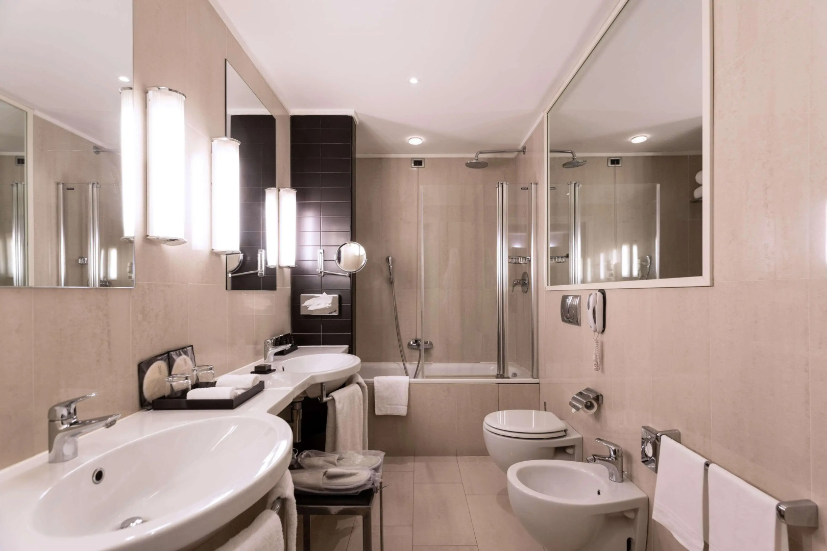 Palazzo Caracciolo Naples