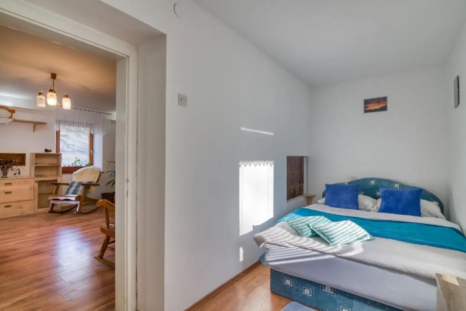 Farmhouse Blackberry Pool Wellness