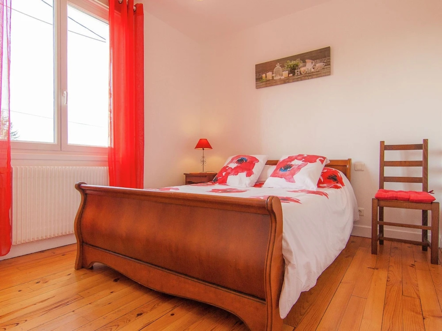 Classy Holiday Home With Garden, Barbecue, Garden Furniture