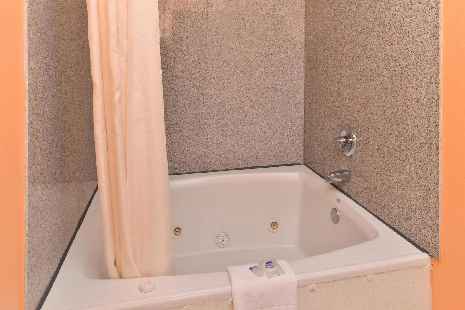 Executive Inn & Suites Breaux Bridge, LA